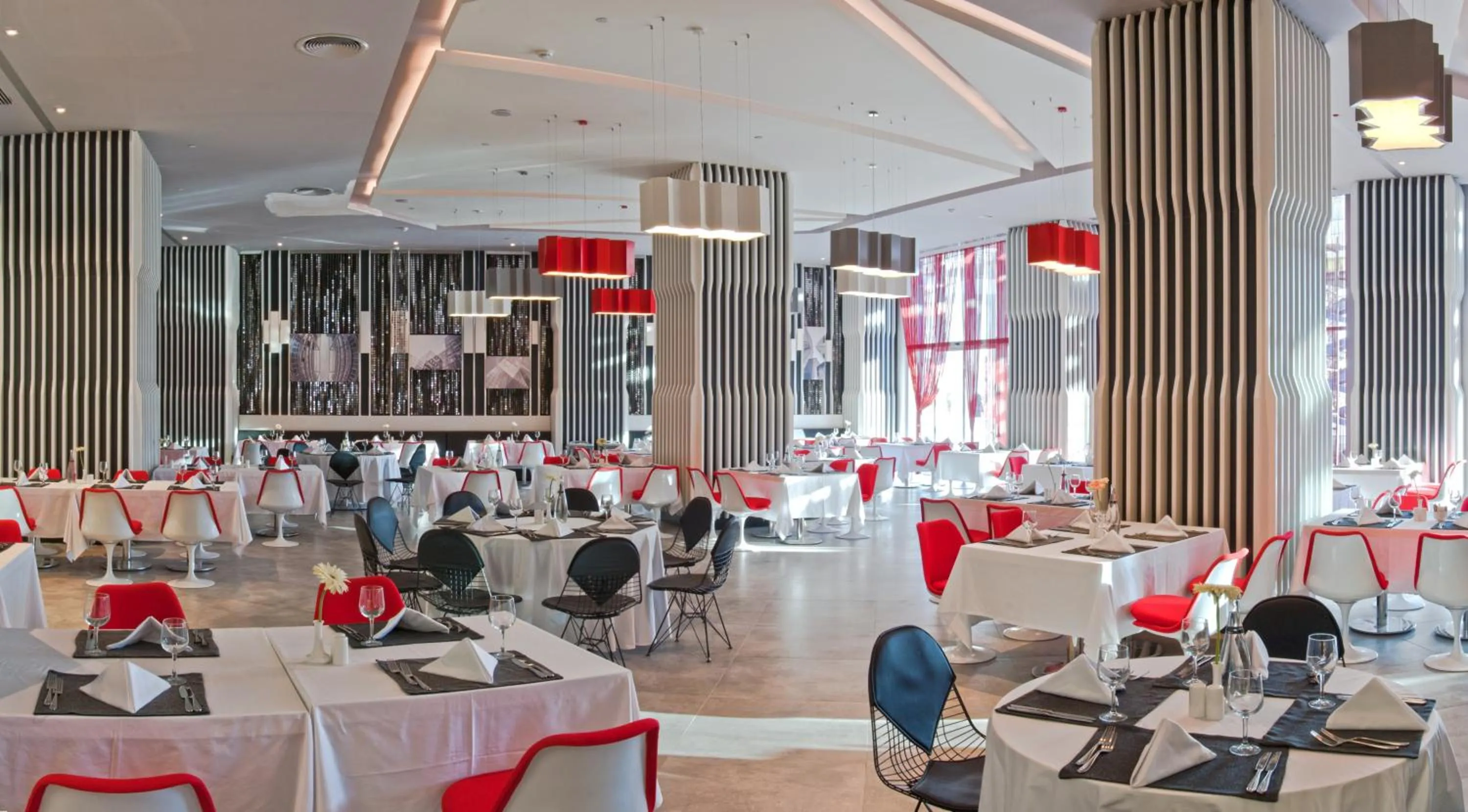 Dining area in Sueno Hotels Deluxe Belek