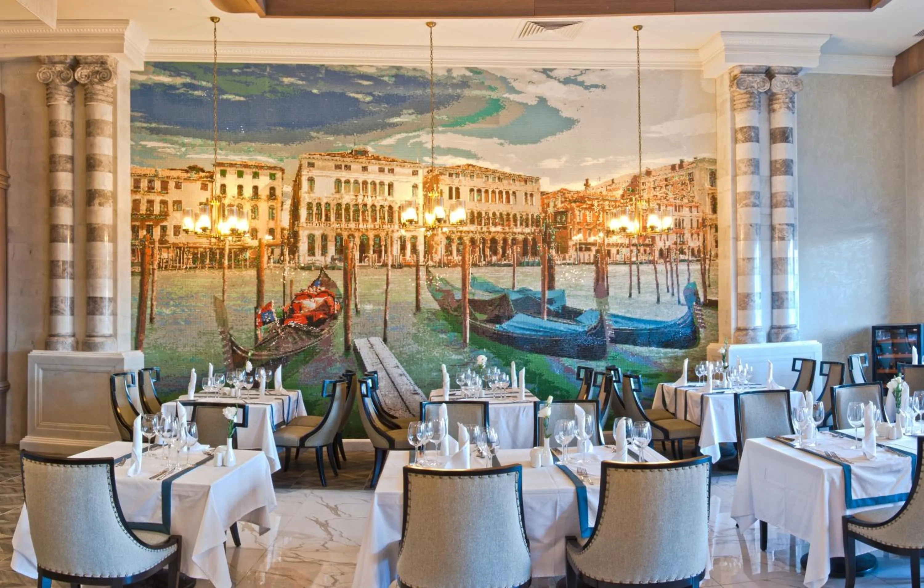 Dining area in Sueno Hotels Deluxe Belek