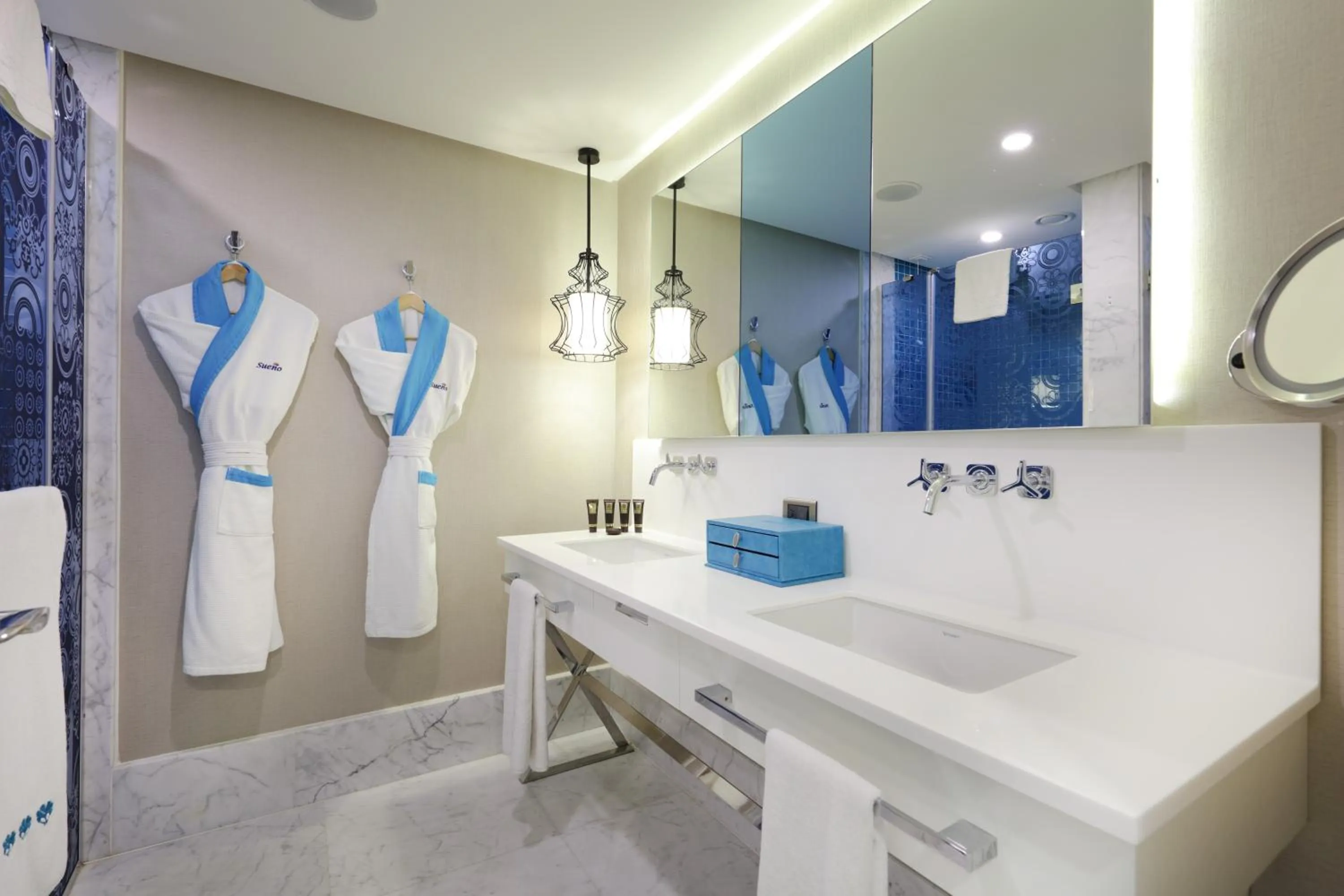 Bathroom in Sueno Hotels Deluxe Belek