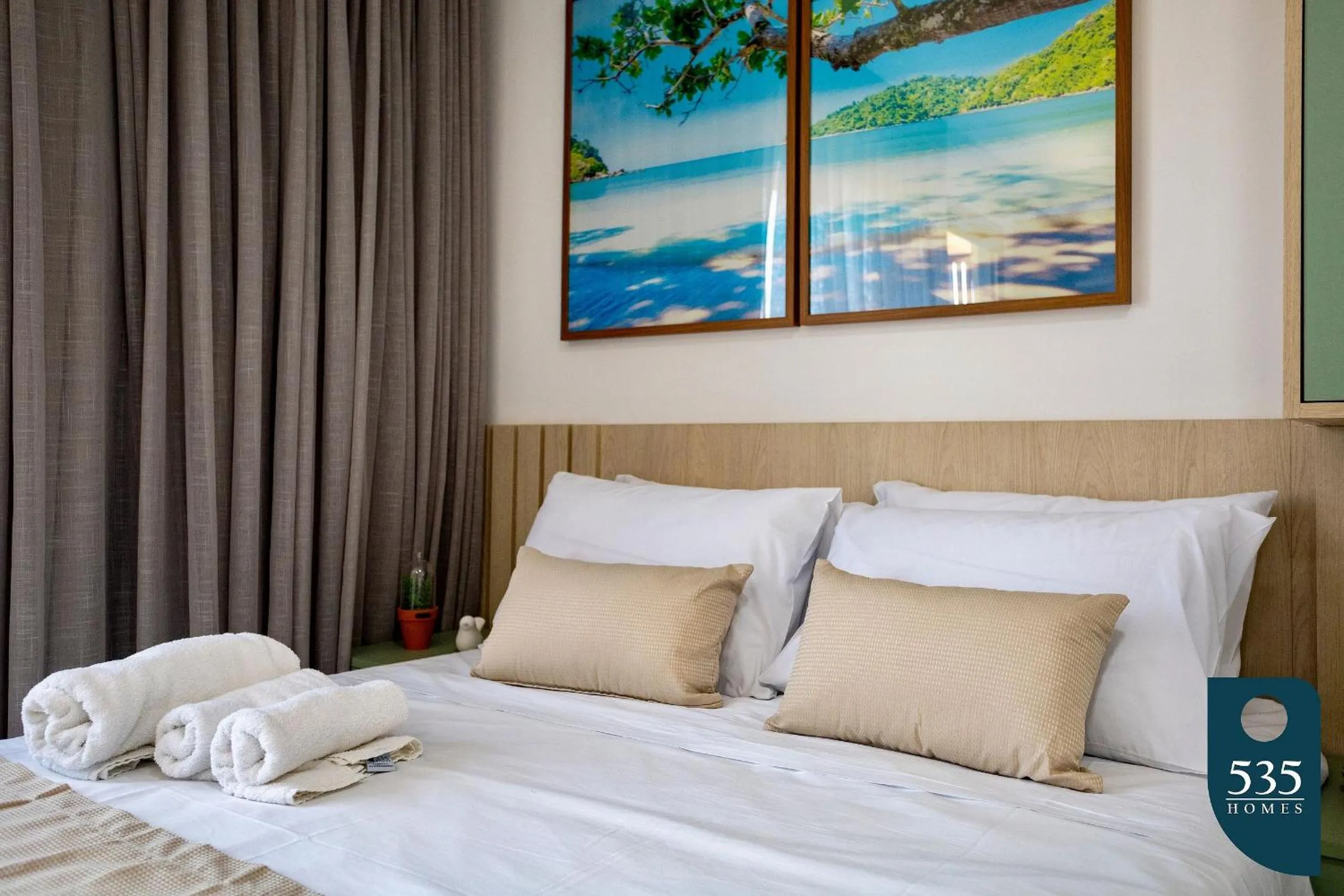 Bedroom, Bed in Estúdio Exclusivo: Conforto e Estilo em Itacaré