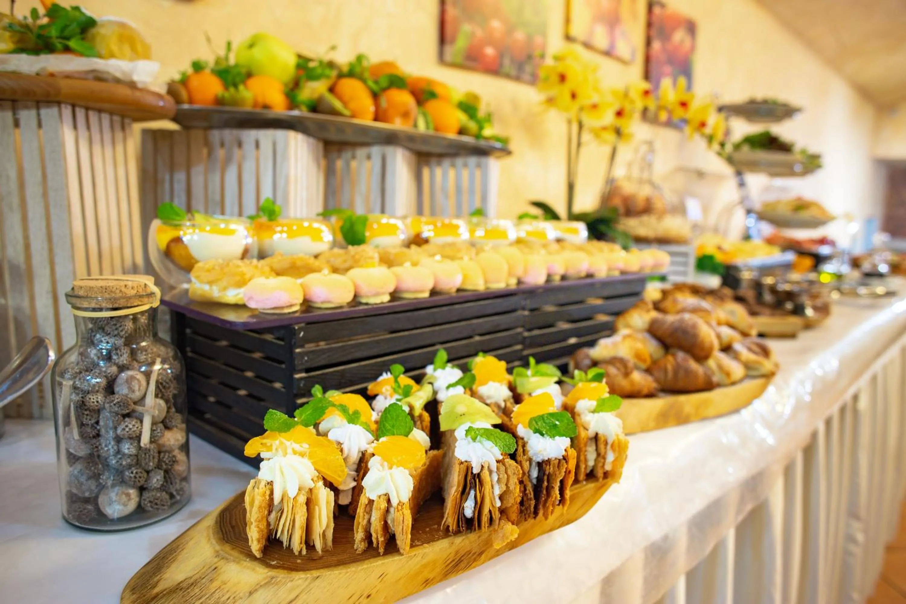 Food and drinks in Kiev 365 Park Hotel