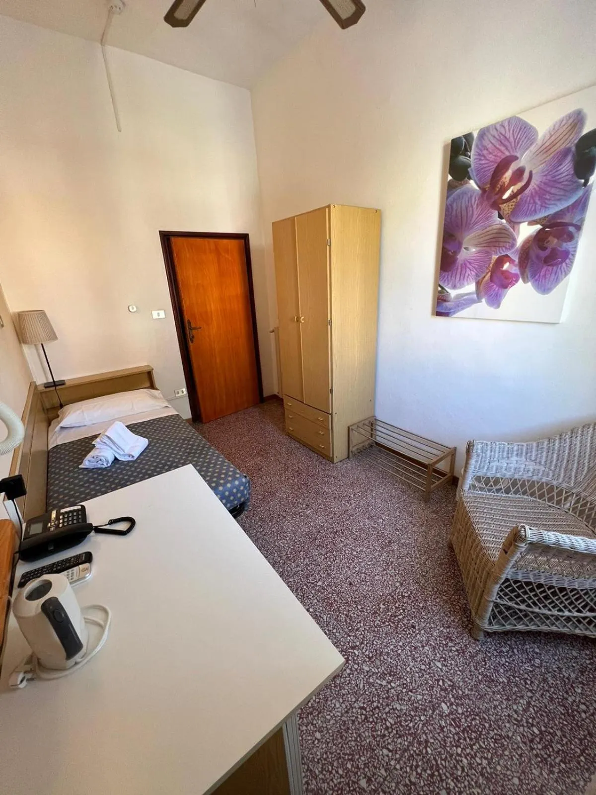 Bedroom in Hotel Aurora