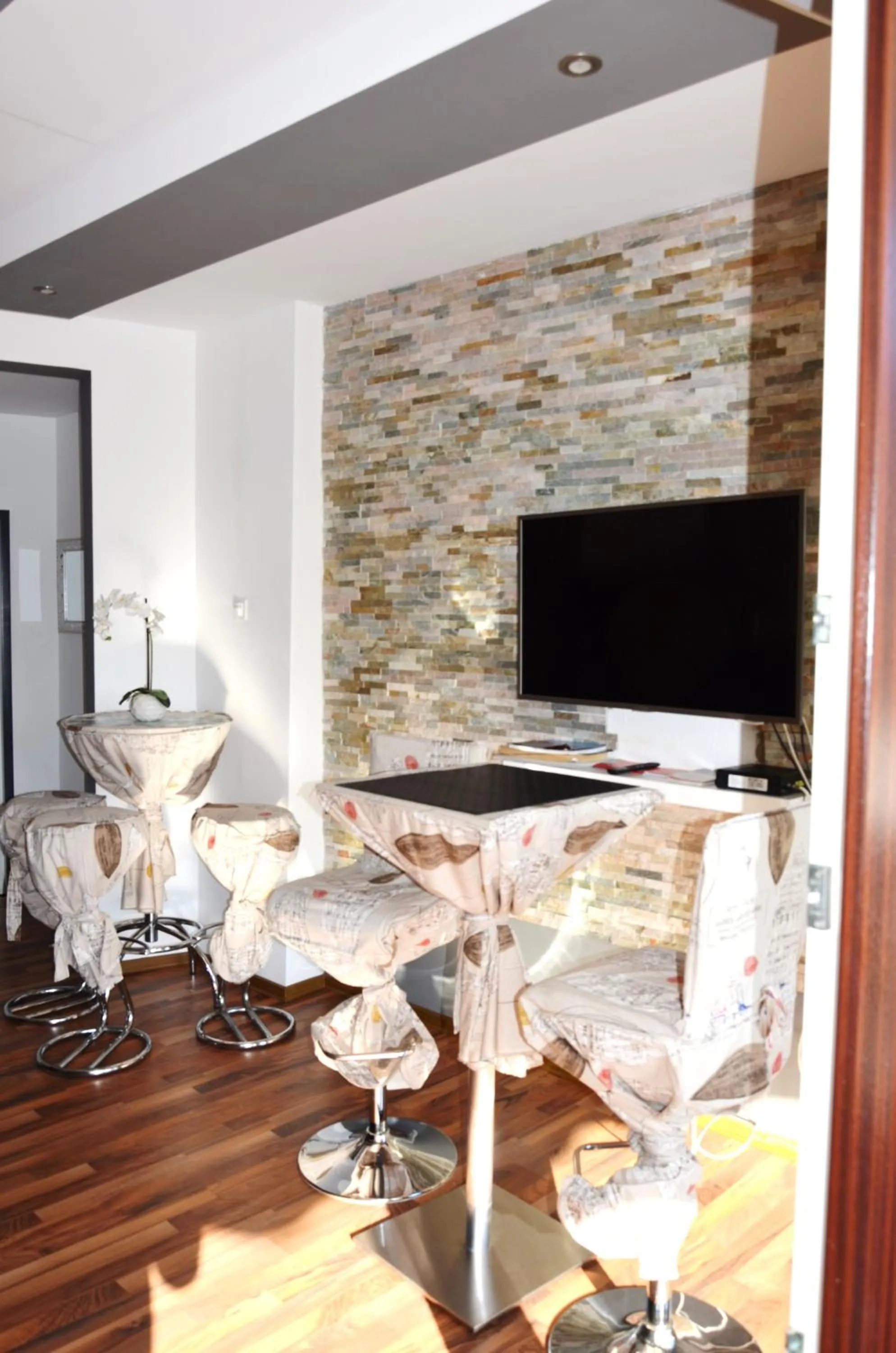 Restaurant/places to eat in Apartments Am Werdersee