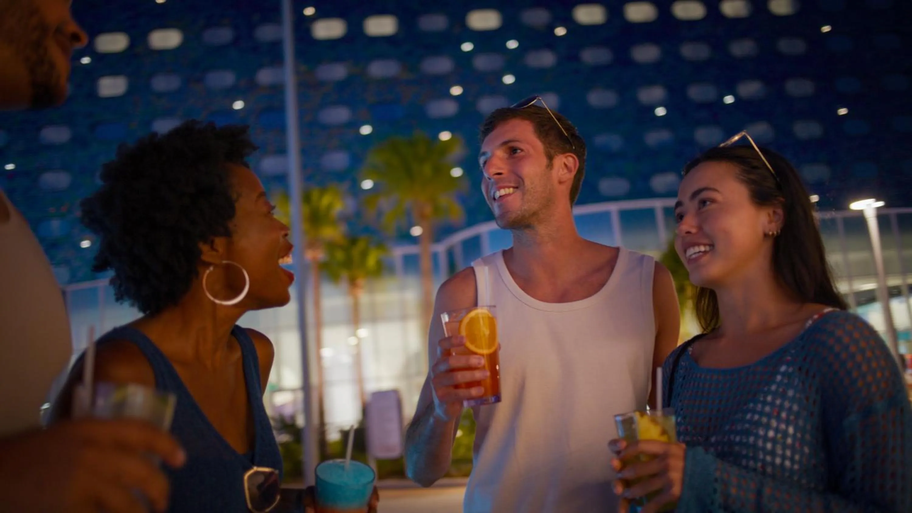 Restaurant/places to eat in Universal's Stella Nova Resort