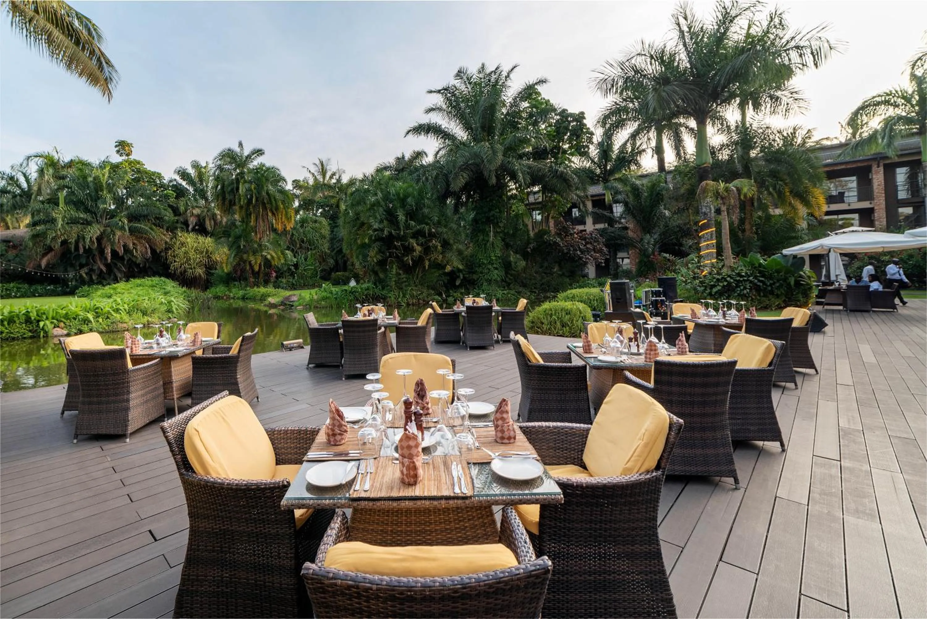 Restaurant/places to eat in Speke Resort and Conference Center