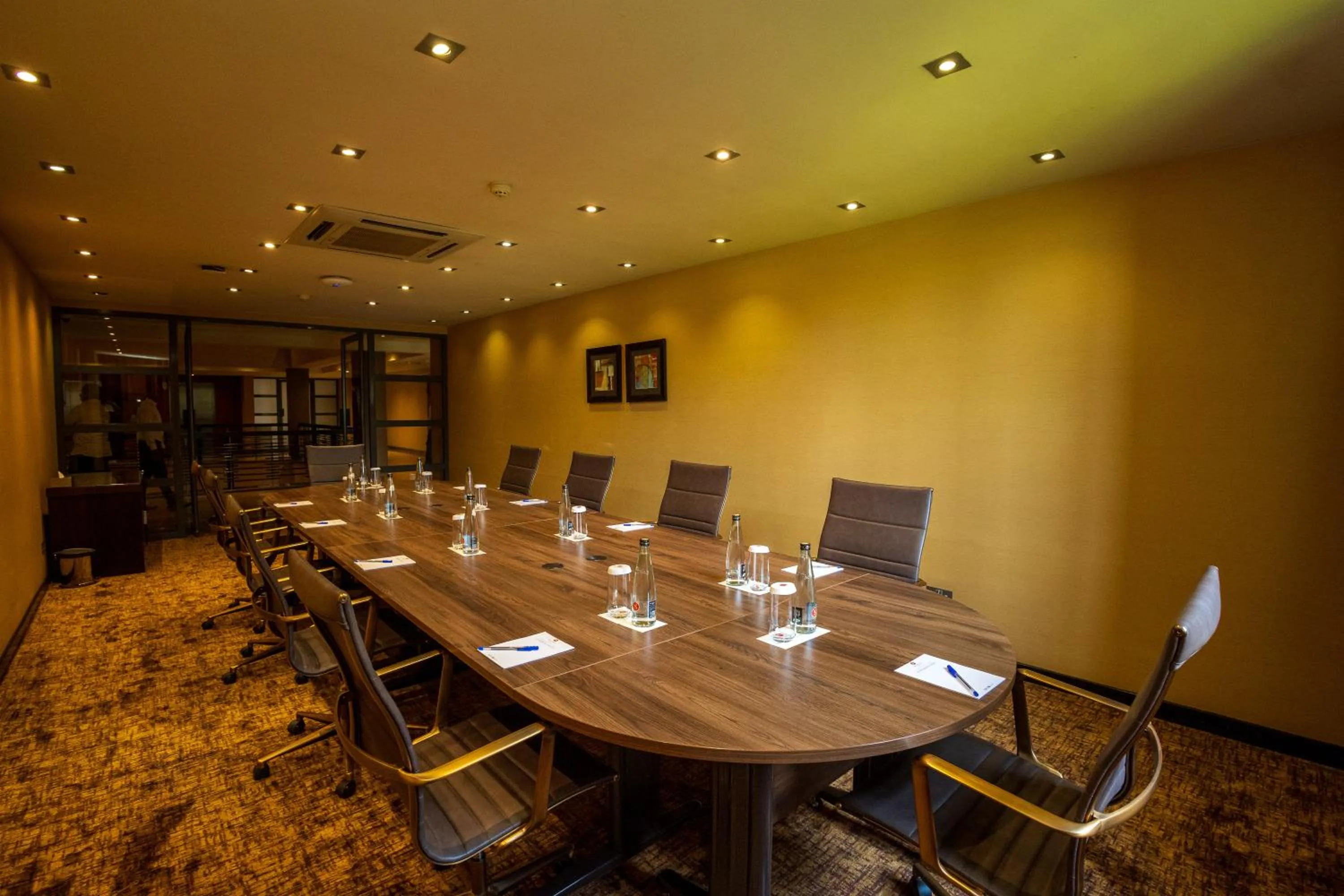 Seating area in Speke Resort and Conference Center