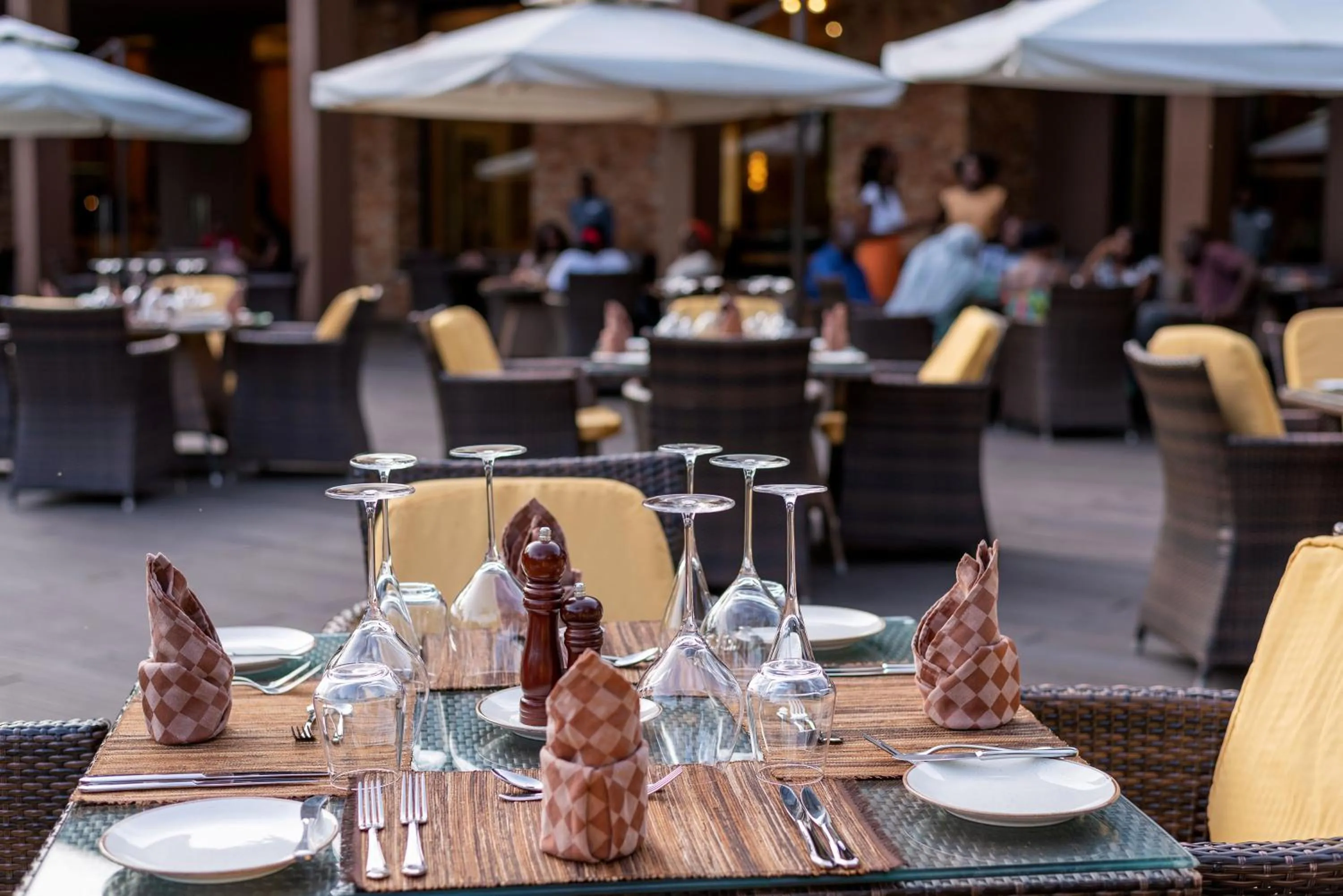 Restaurant/places to eat in Speke Resort and Conference Center