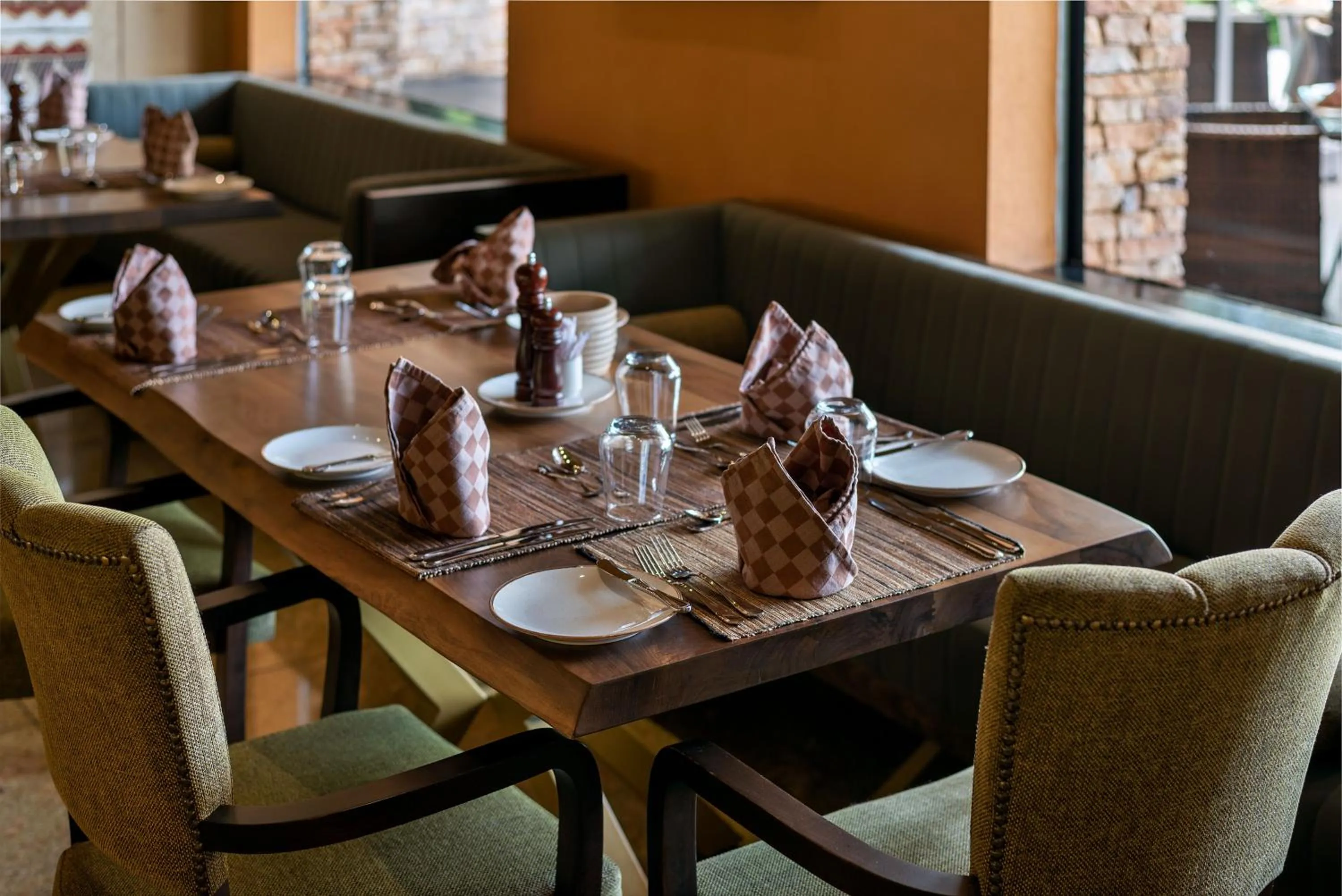 Restaurant/places to eat in Speke Resort and Conference Center