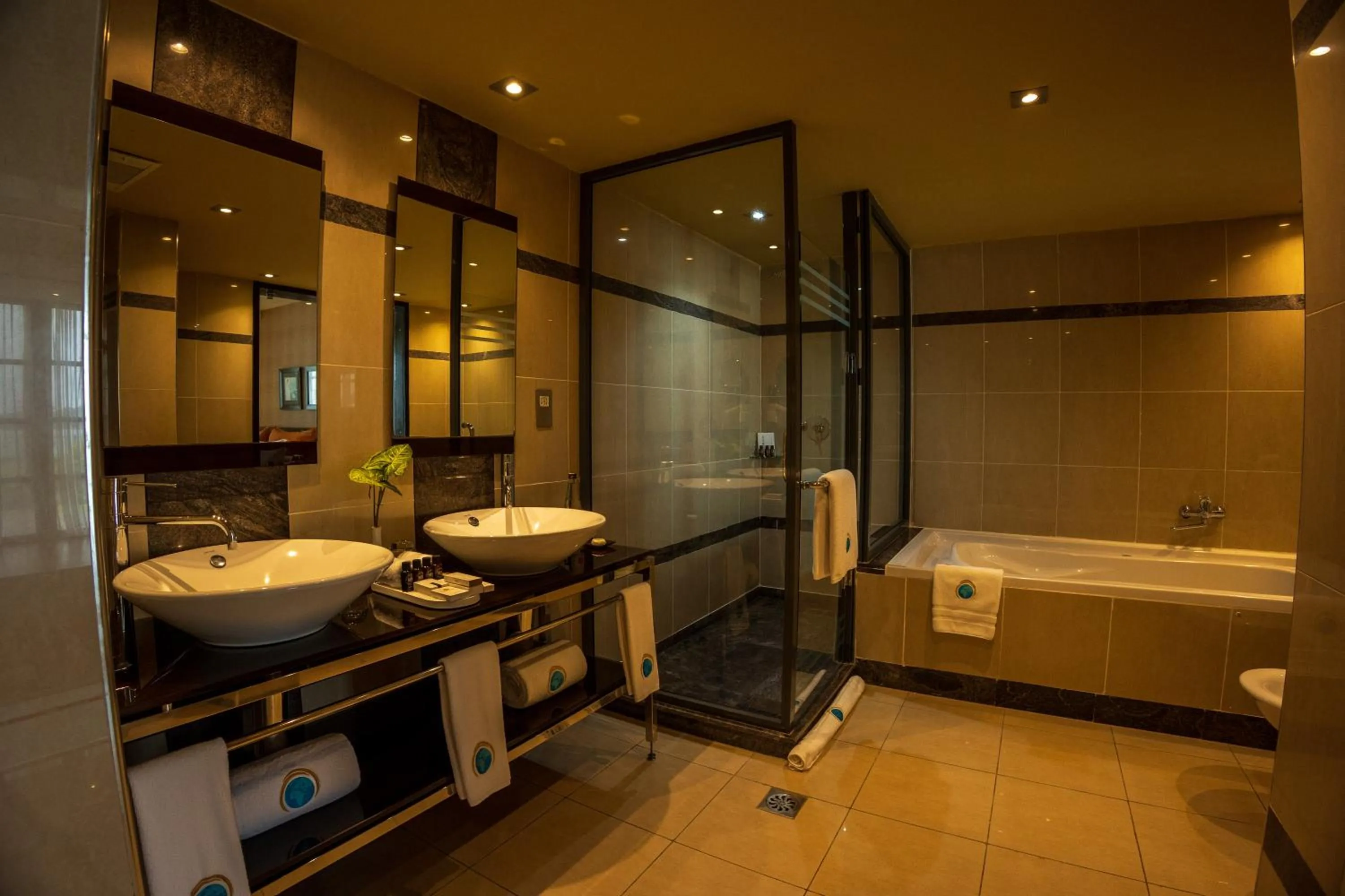Bathroom in Speke Resort and Conference Center