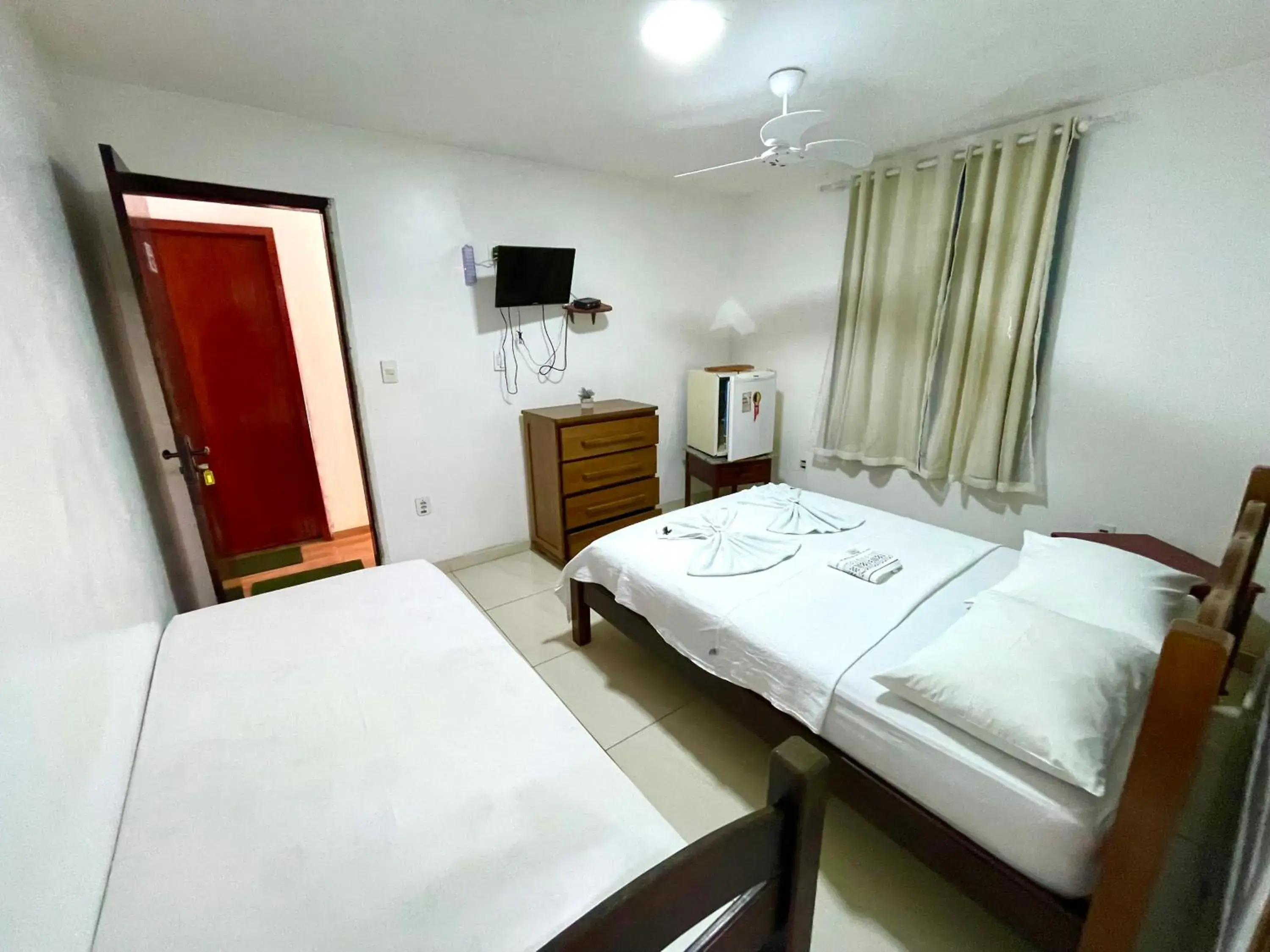 Comfort Triple Room with Shower in Pousada Toca dos Coelhos Comfort Triple Room with Shower in Pousada Toca dos Coelhos