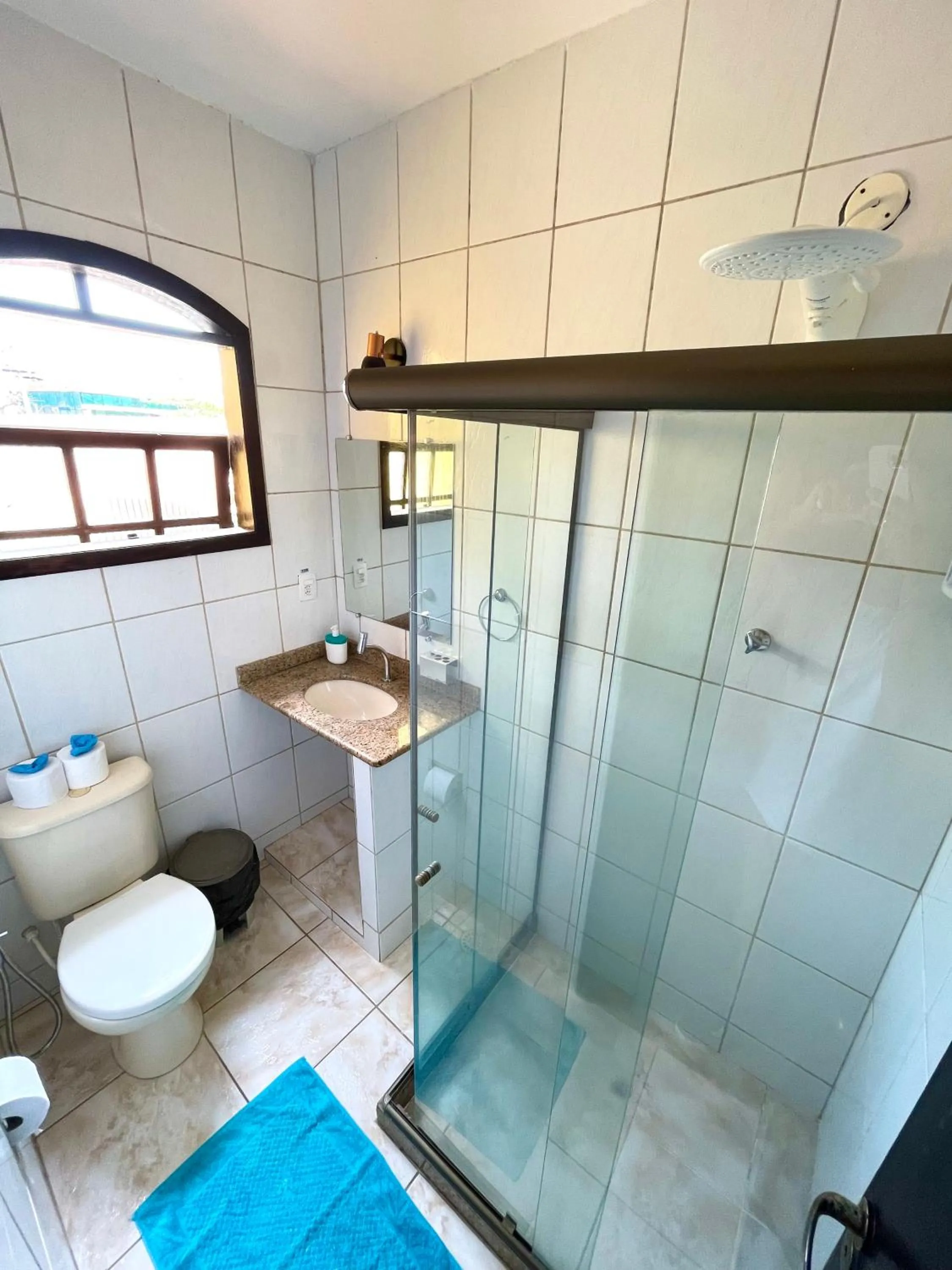 Shower in Pousada Toca dos Coelhos