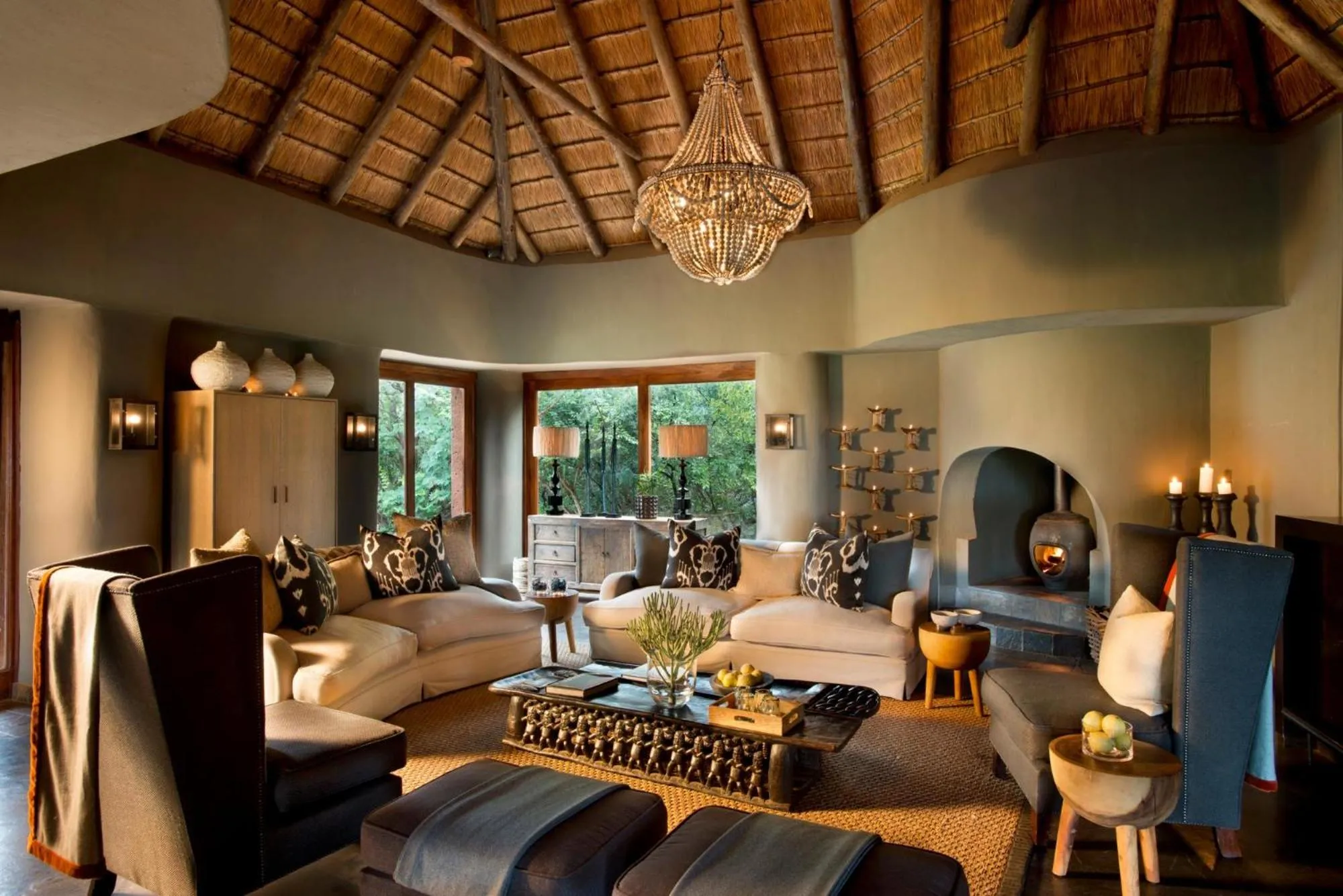 Lounge or bar in Madikwe Safari Lodge