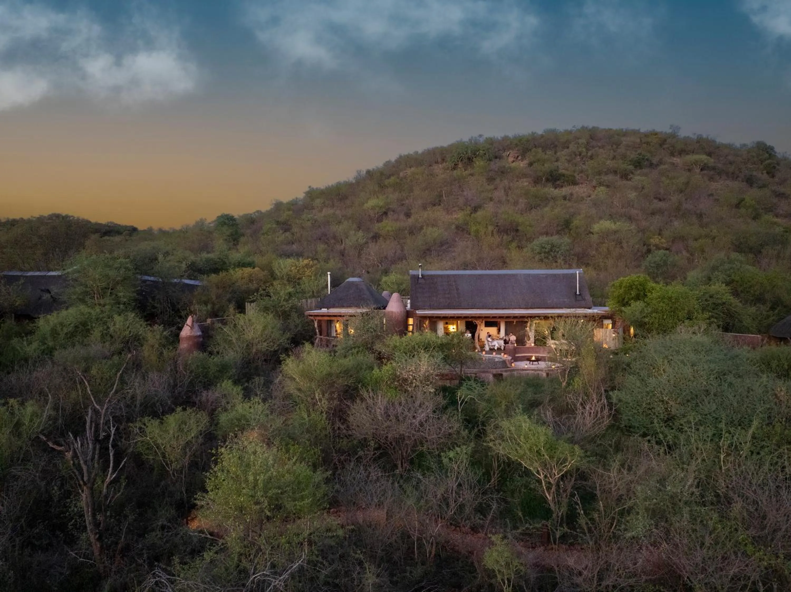 Property building in Madikwe Safari Lodge