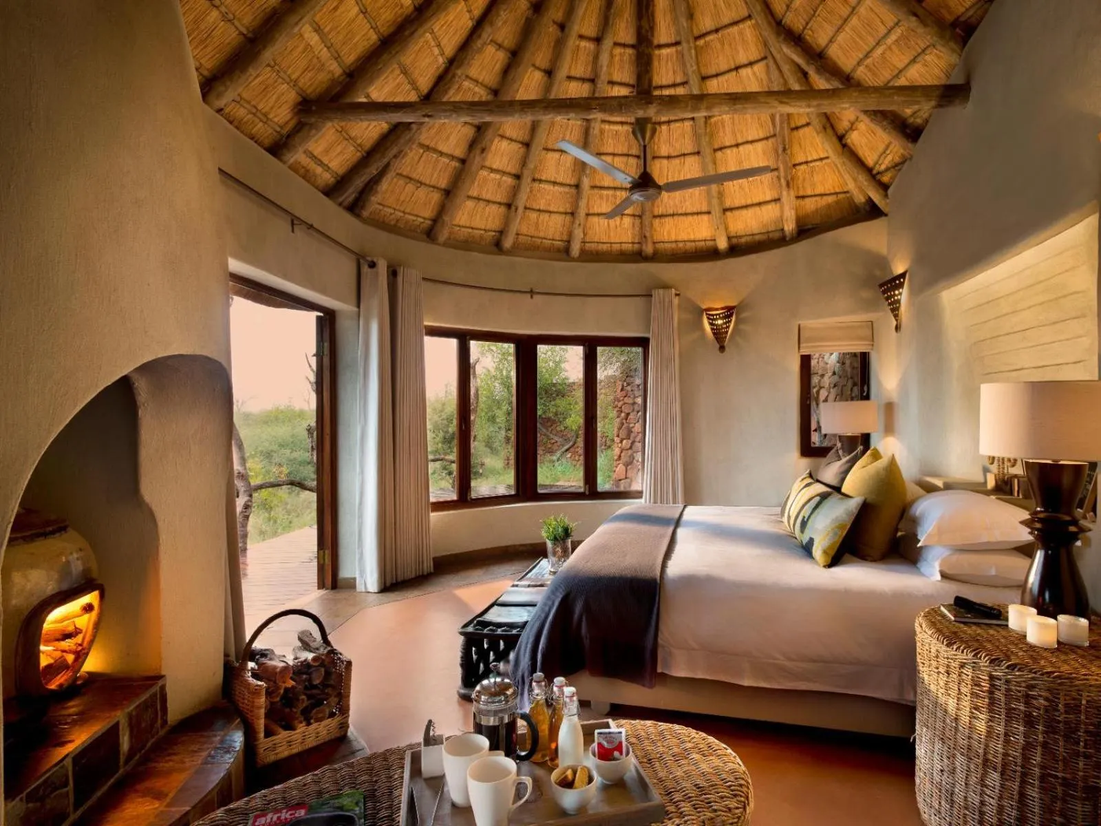 Bedroom, Bed in Madikwe Safari Lodge