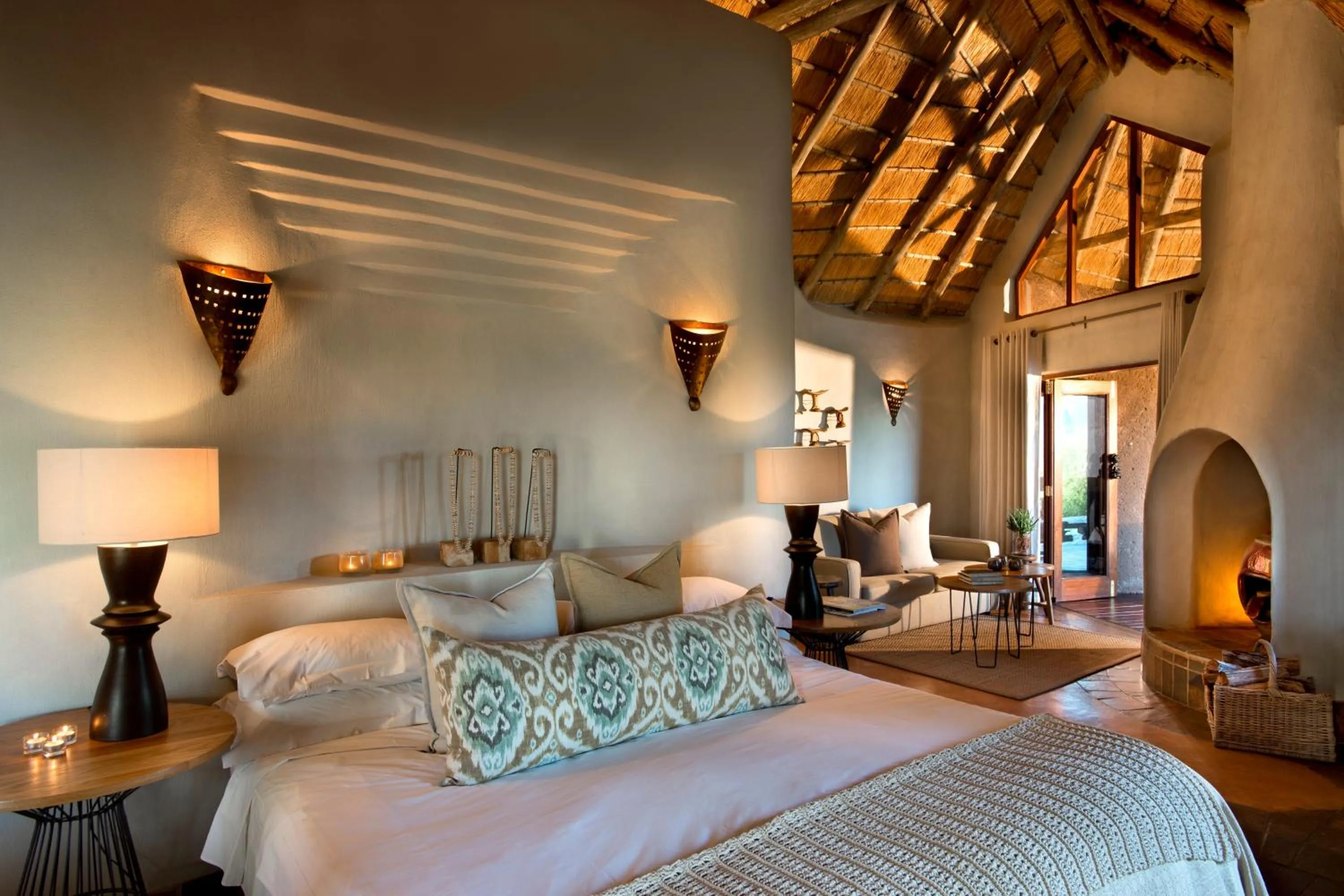 Bed in Madikwe Safari Lodge