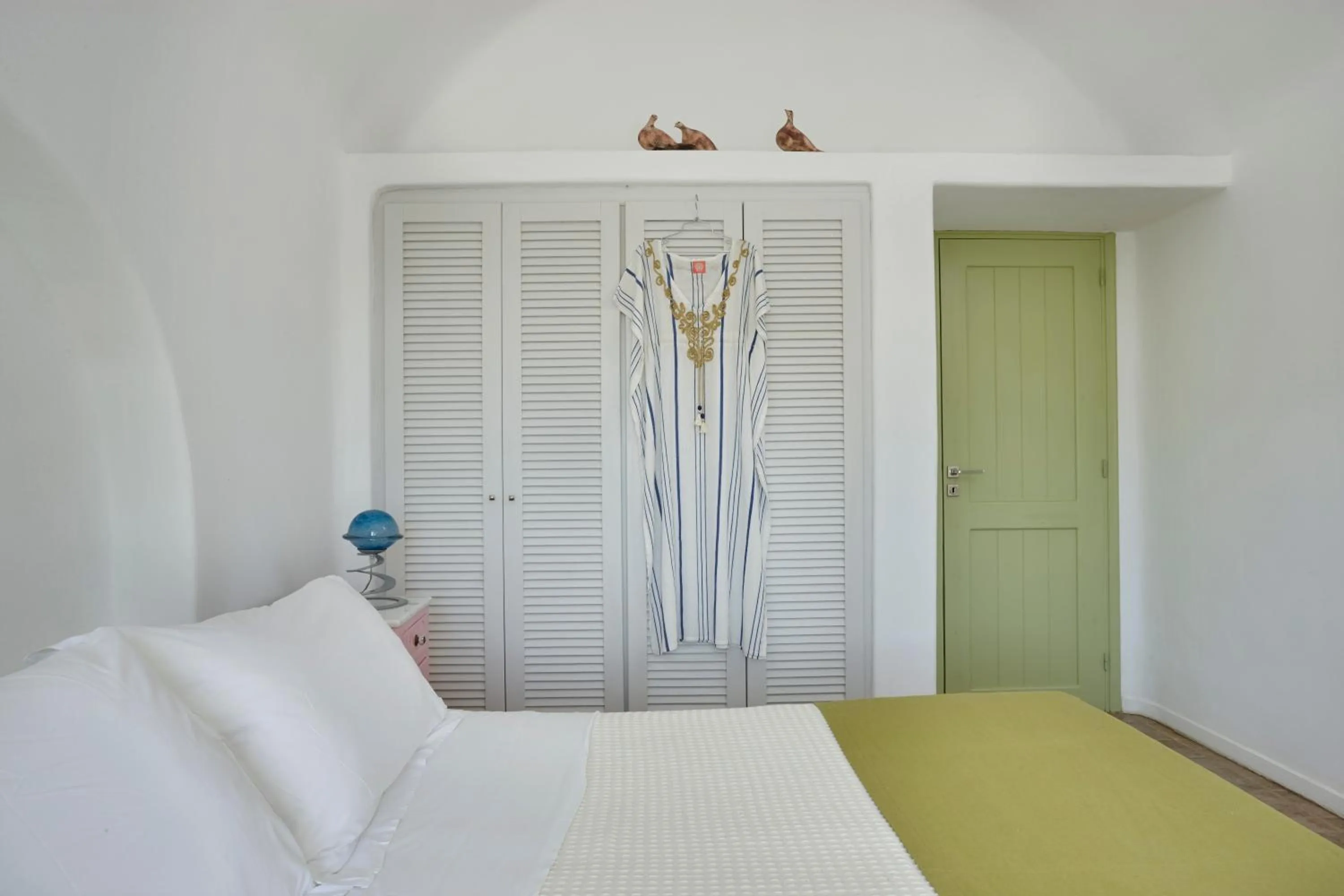 Bed in Villa Agrikoia