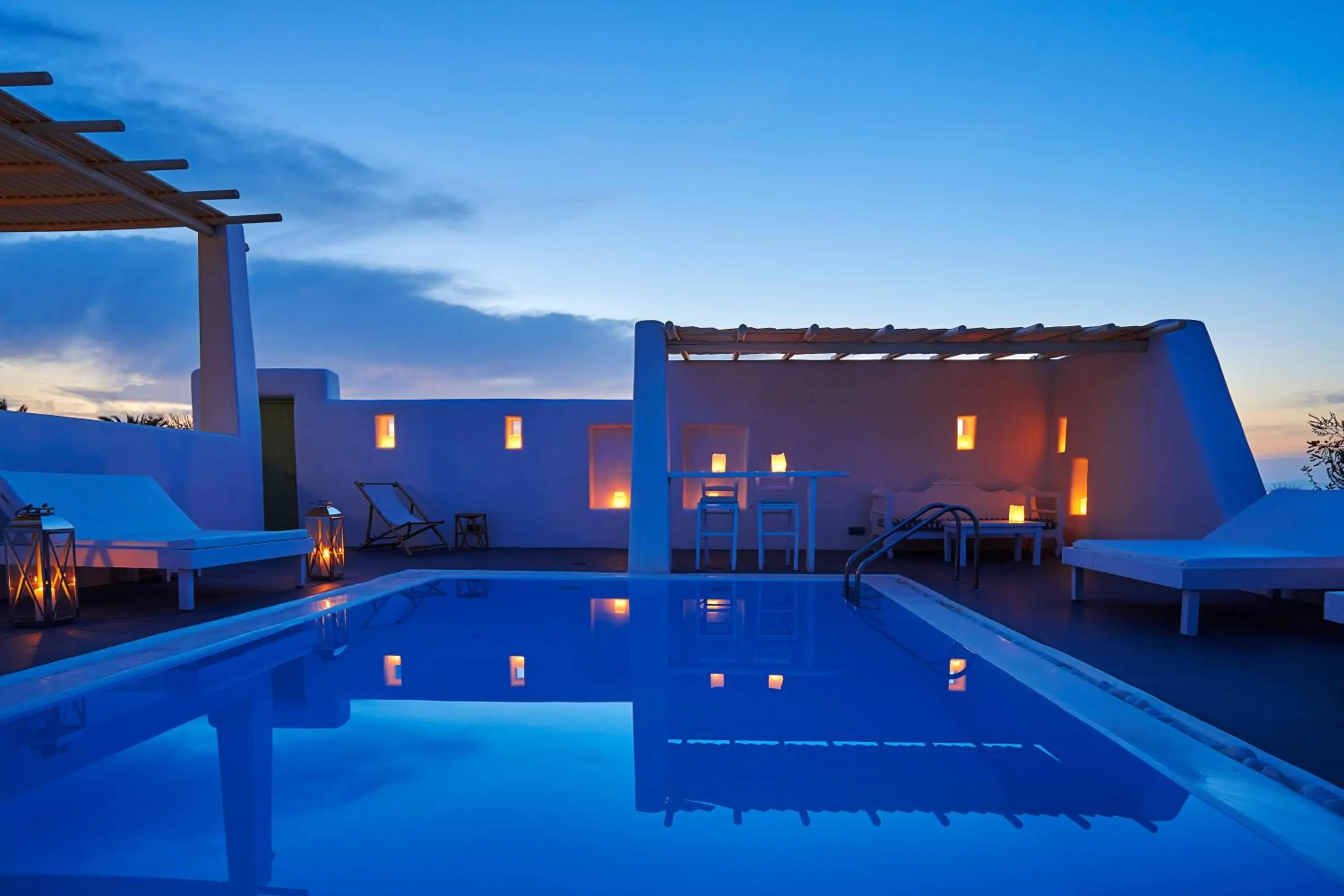 Property building in Villa Agrikoia