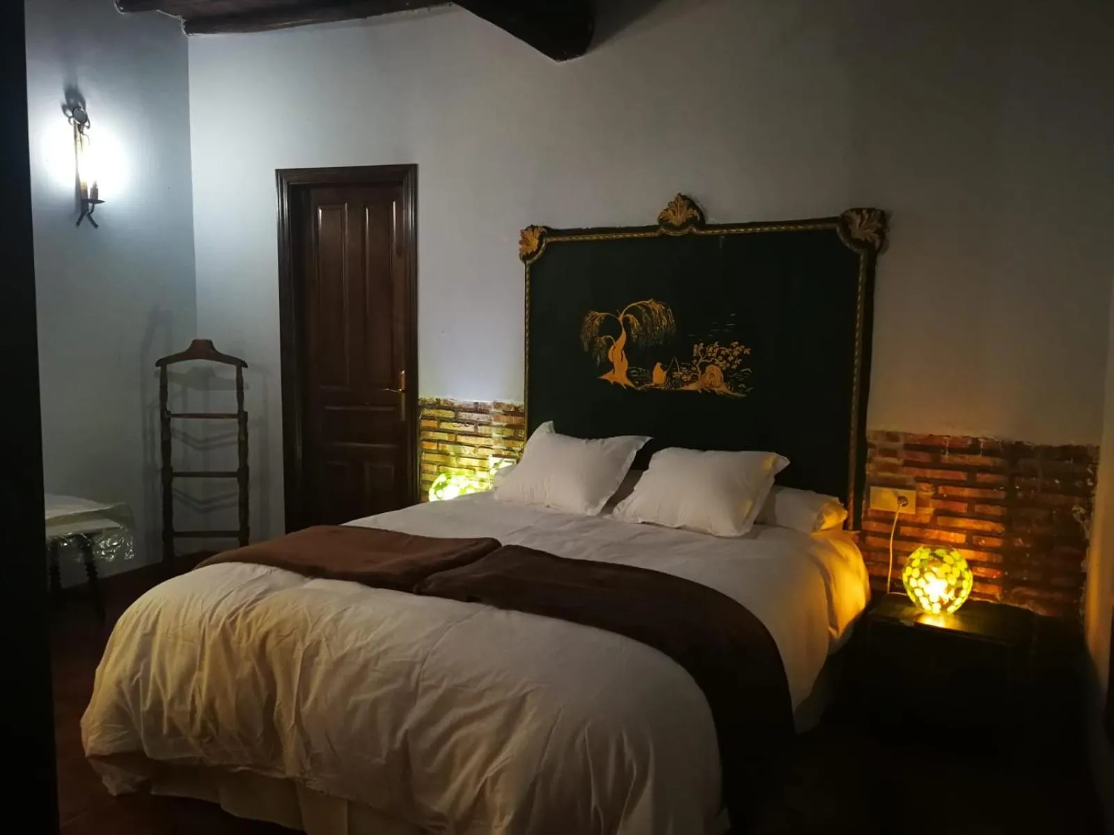Bed in Hotel rural El Jardin del Conde