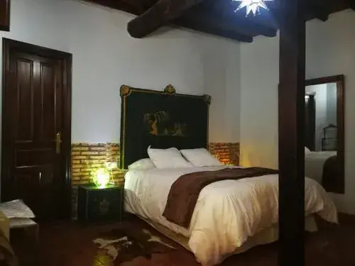 Deluxe Queen Room in Hotel rural El Jardin del Conde Deluxe Queen Room in Hotel rural El Jardin del Conde