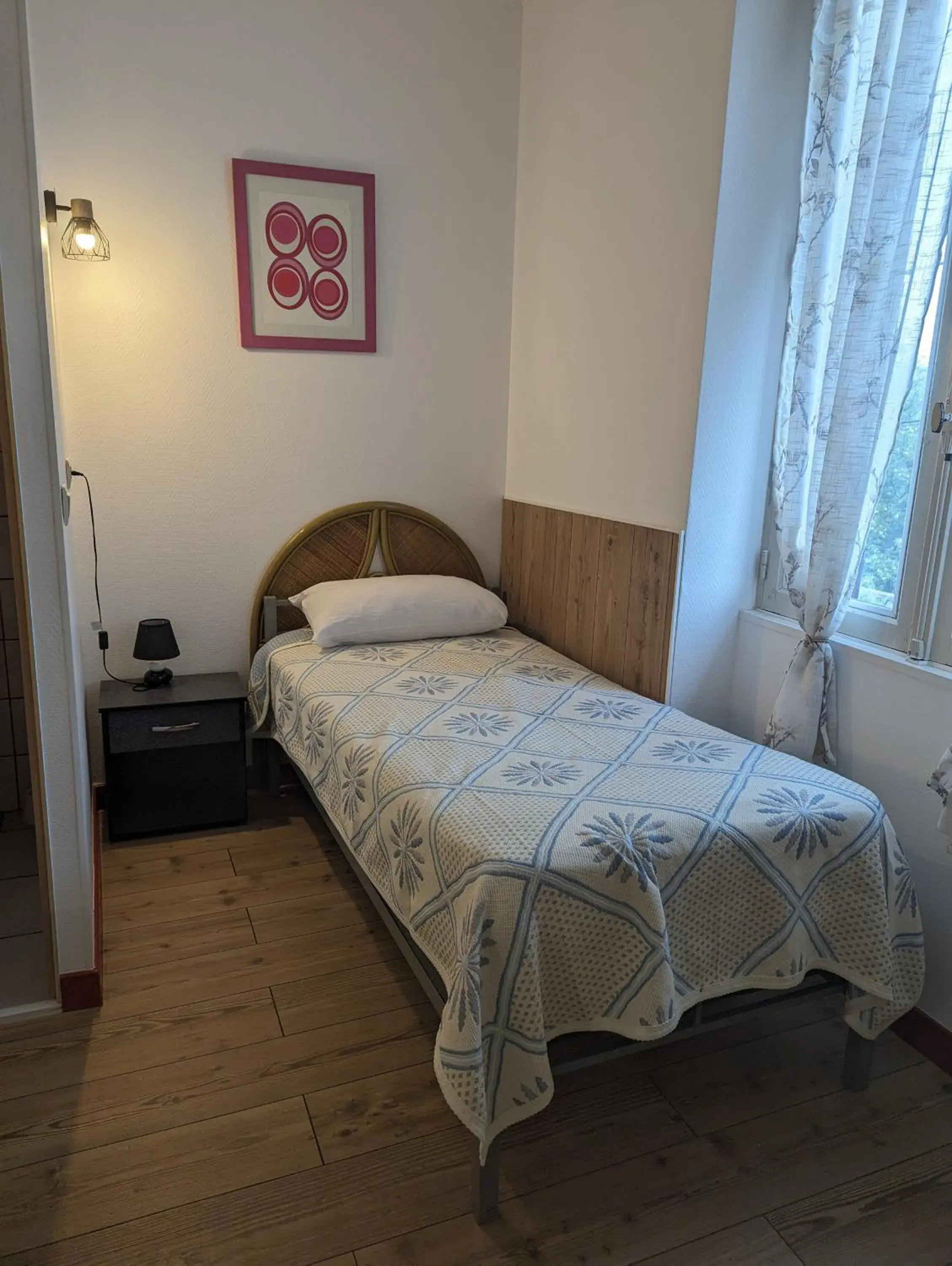 Bed in Auberge Des Pins Bed in Auberge Des Pins