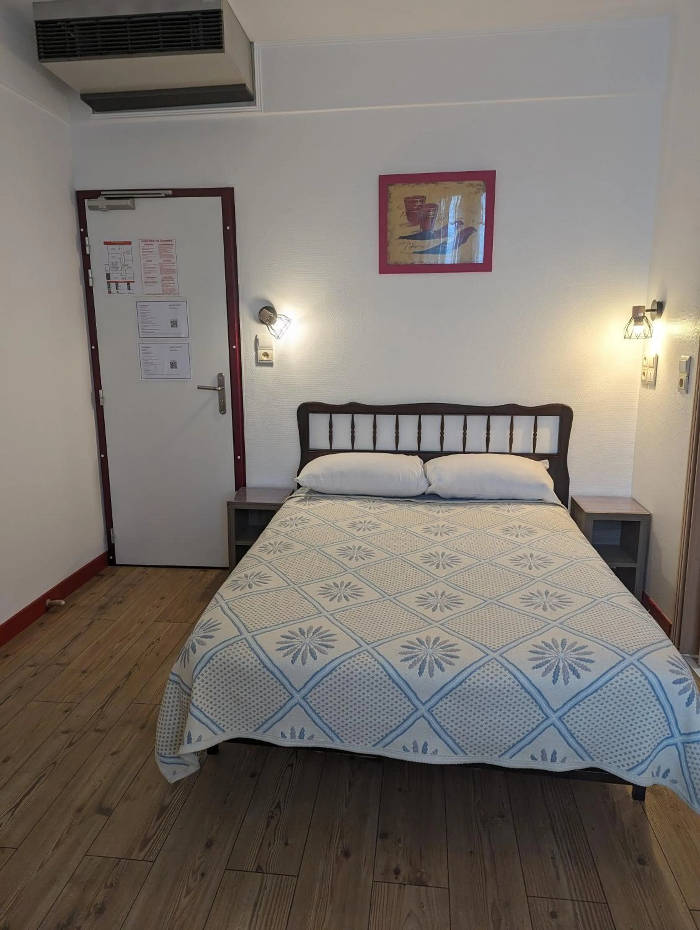 Bed in Auberge Des Pins