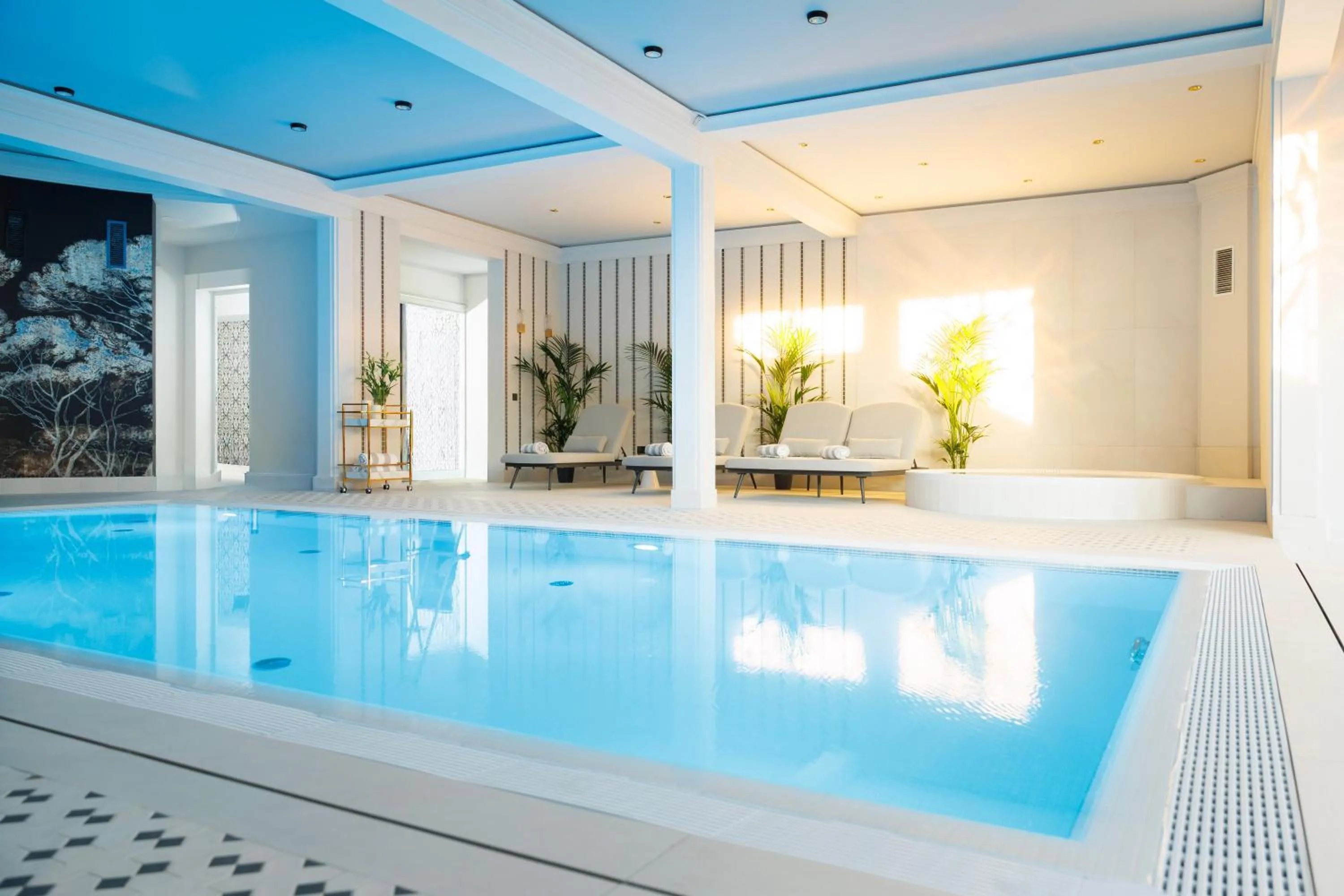 Swimming pool in Dwór Prezydencki Boutique Hotel & SPA