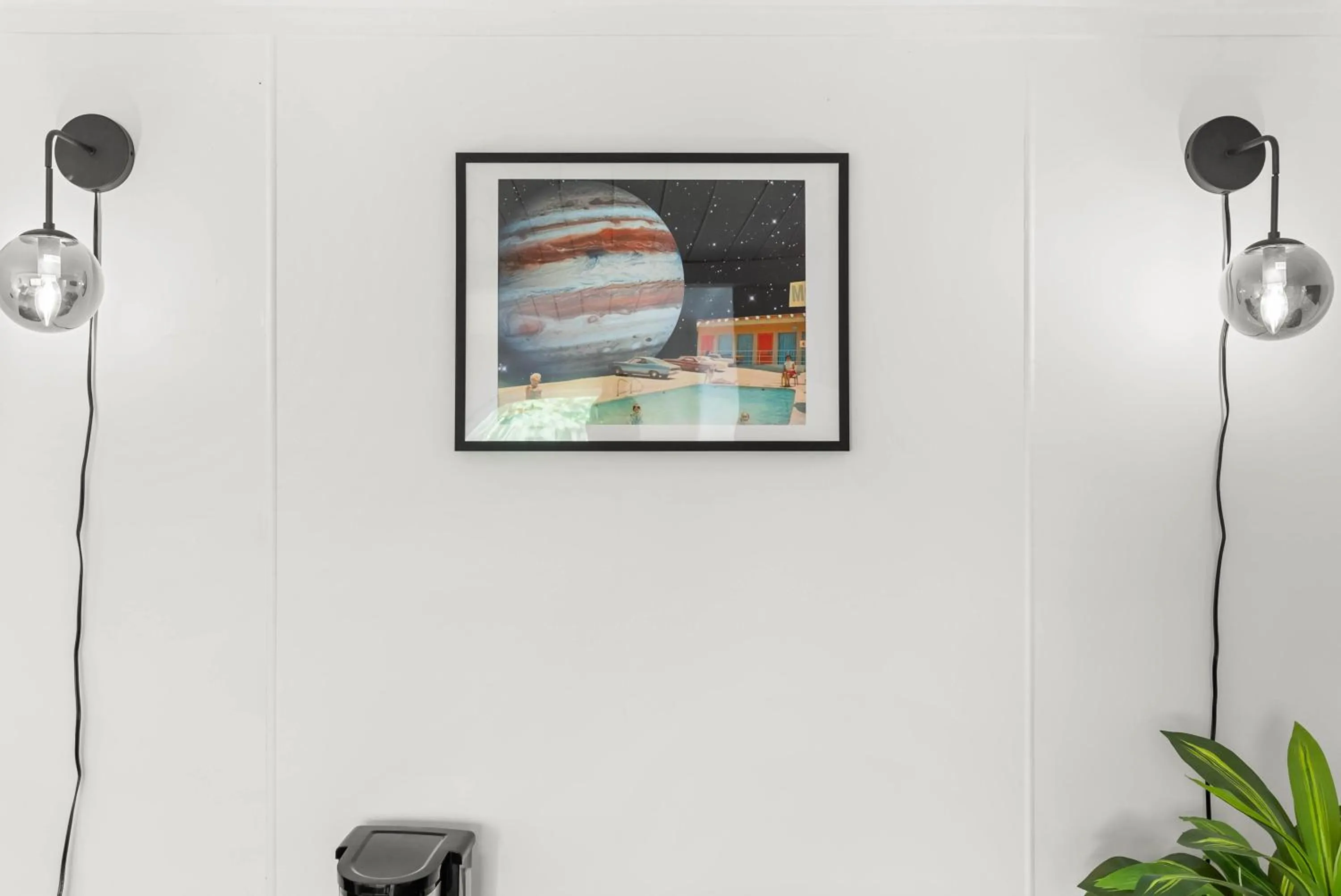 Decorative detail in The Villager Inn Princeton Motel