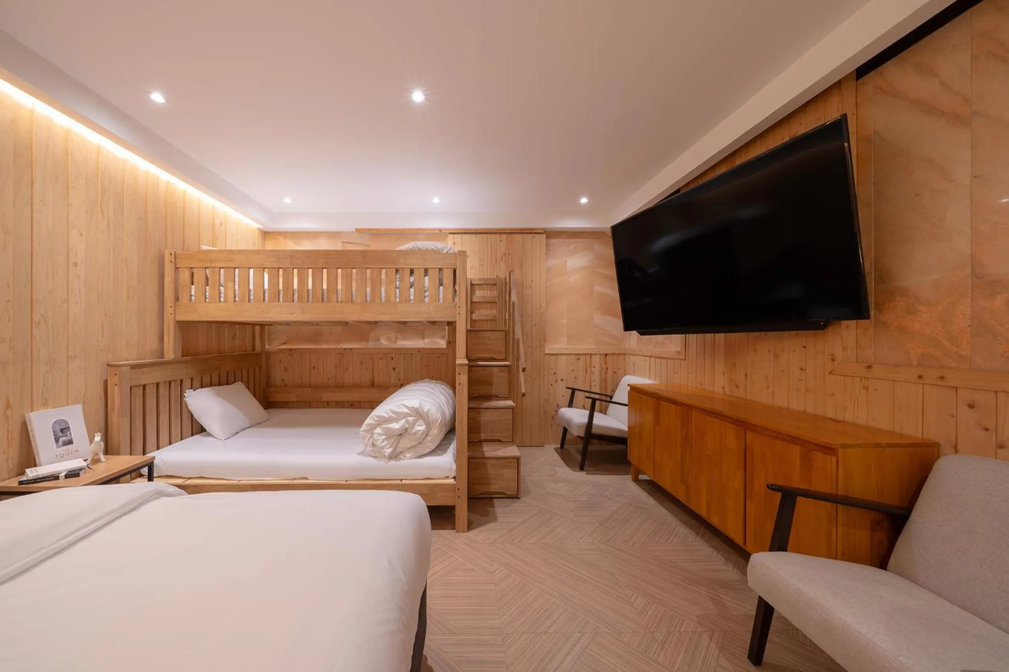 Bed in Dongdaemun Signature Tourist Hotel