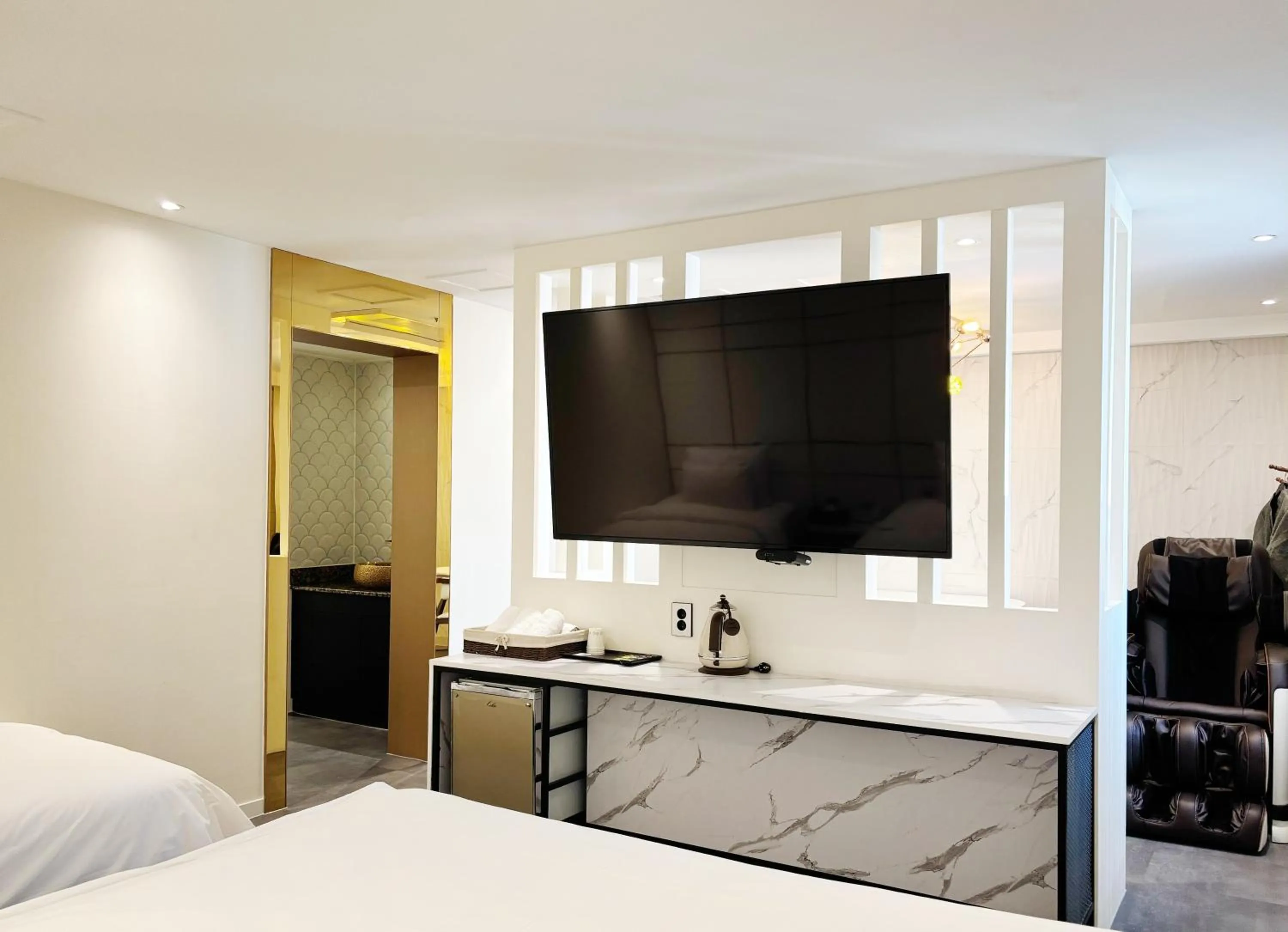 Bed in Dongdaemun Signature Tourist Hotel