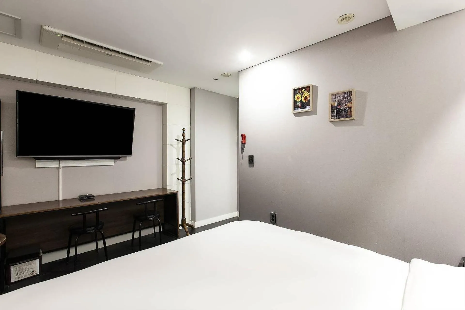 Bed in Dongdaemun Signature Tourist Hotel