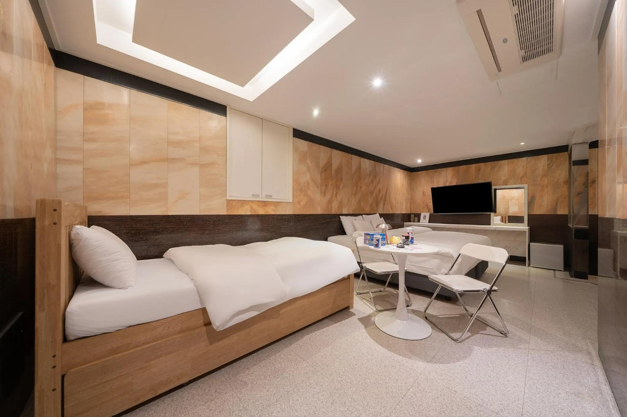 Dongdaemun Signature Tourist Hotel
