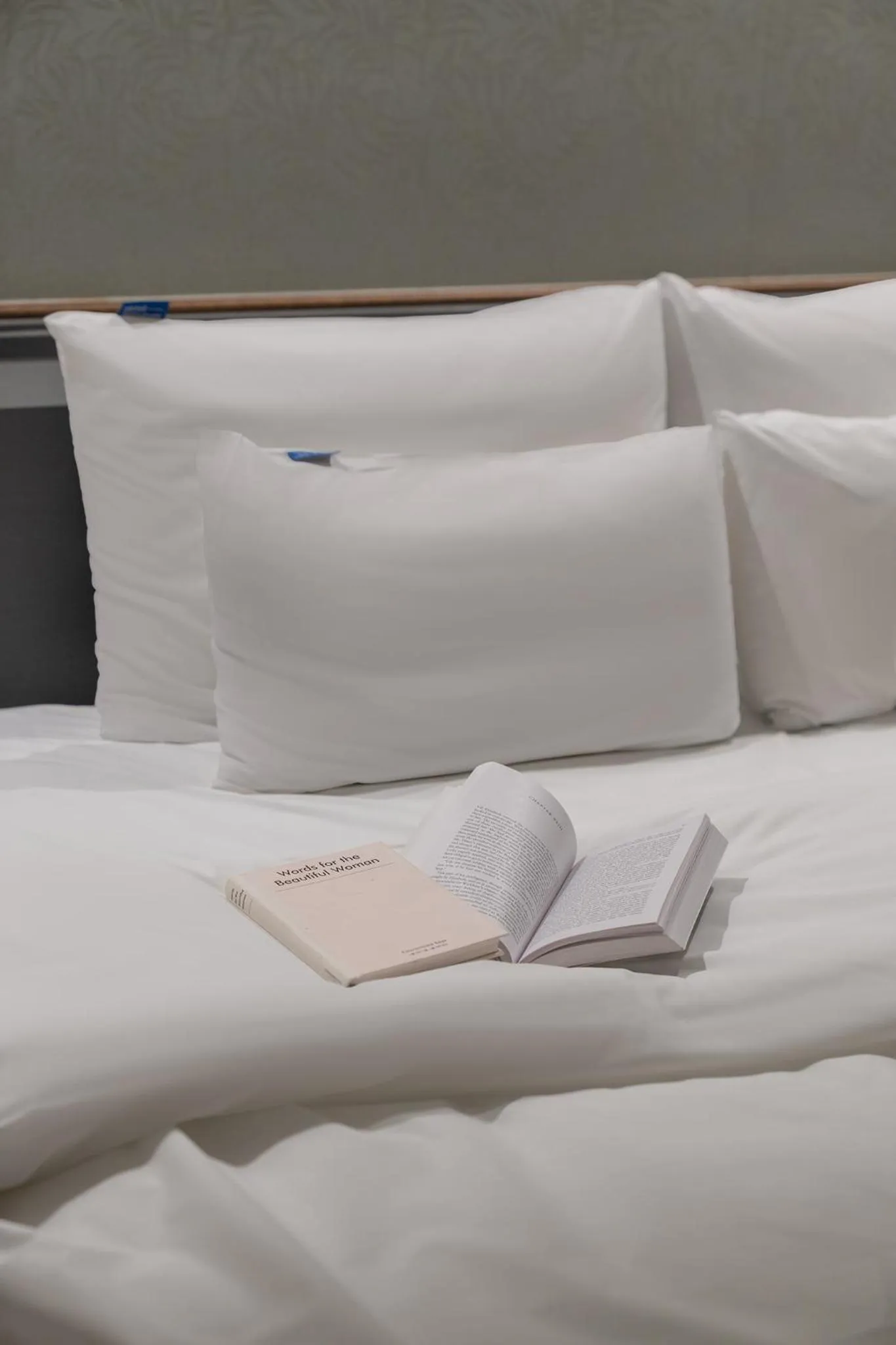 Bed in Dongdaemun Signature Tourist Hotel