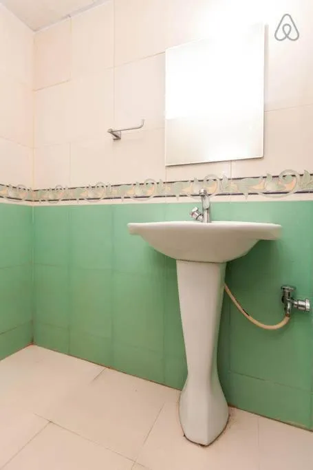 Bathroom in Park INN Hospitality Apartment