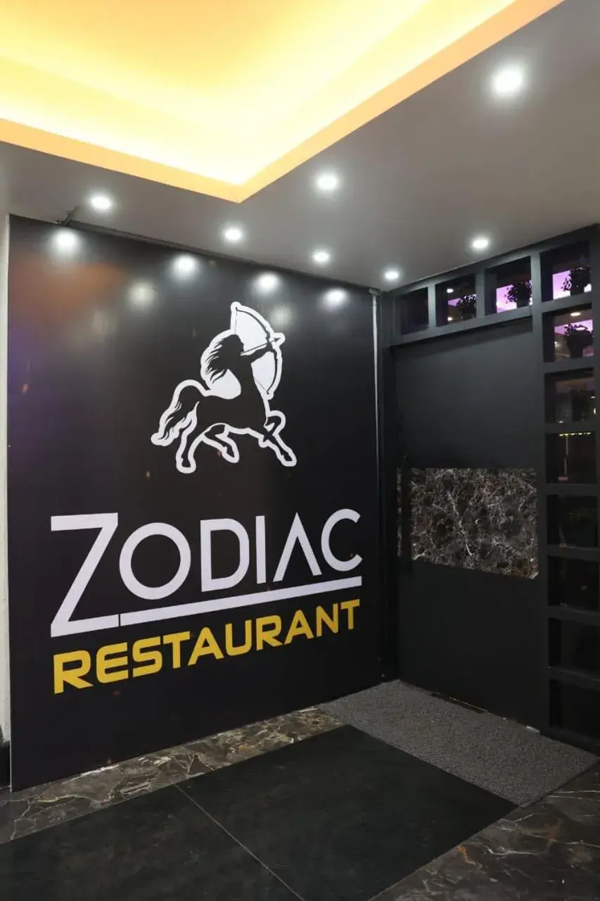 Restaurant/places to eat in XCELSIOR HOTEL & SPA Restaurant/places to eat in XCELSIOR HOTEL & SPA