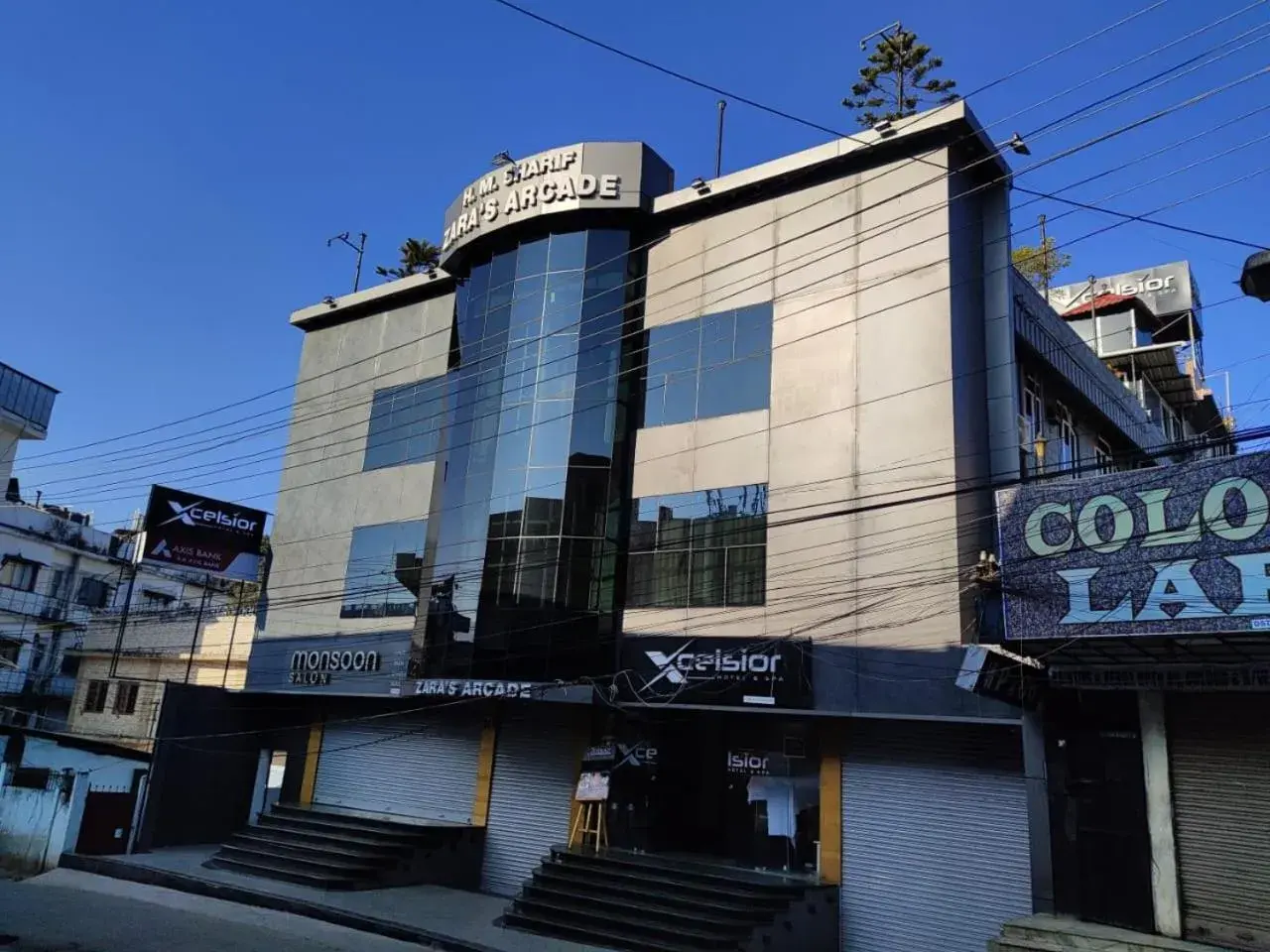 Property building in XCELSIOR HOTEL & SPA Property building in XCELSIOR HOTEL & SPA