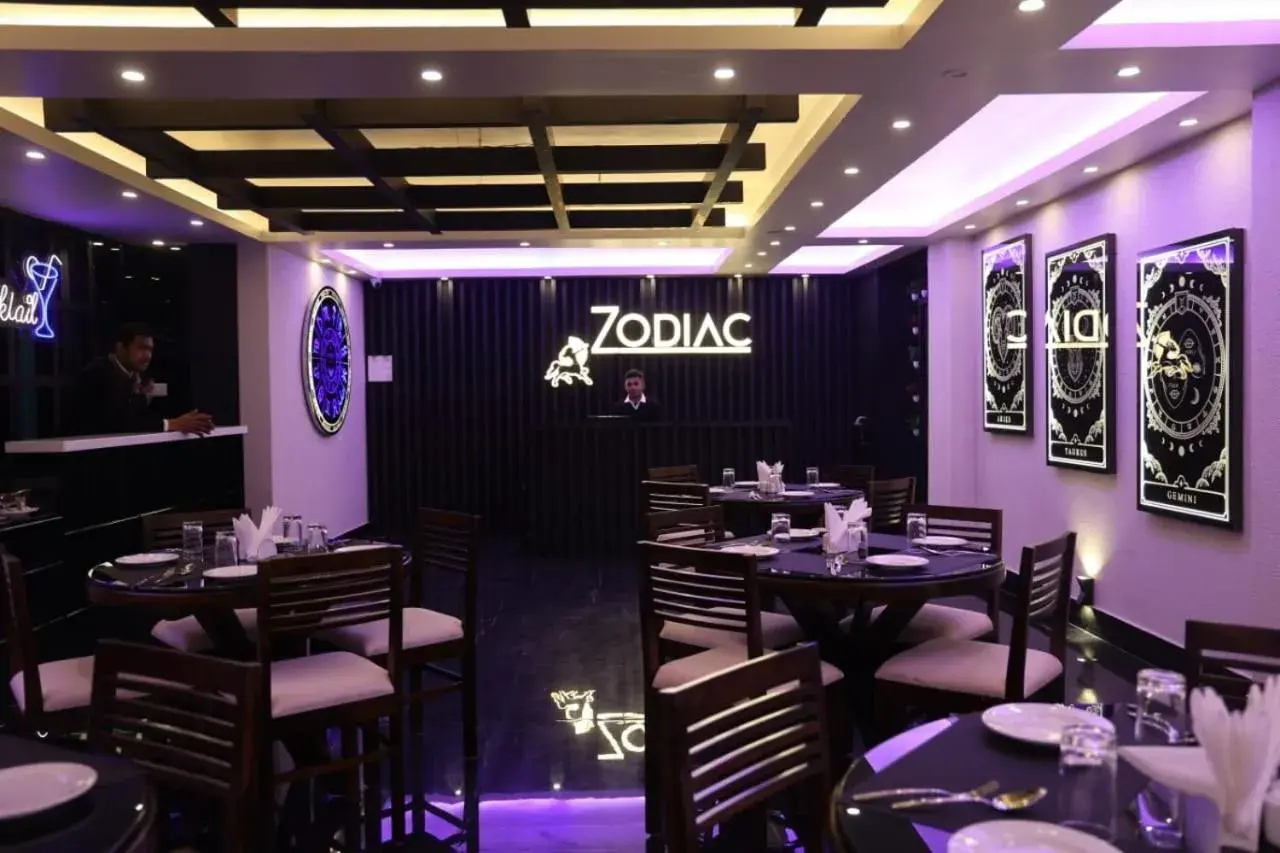 Restaurant/places to eat in XCELSIOR HOTEL & SPA Restaurant/places to eat in XCELSIOR HOTEL & SPA