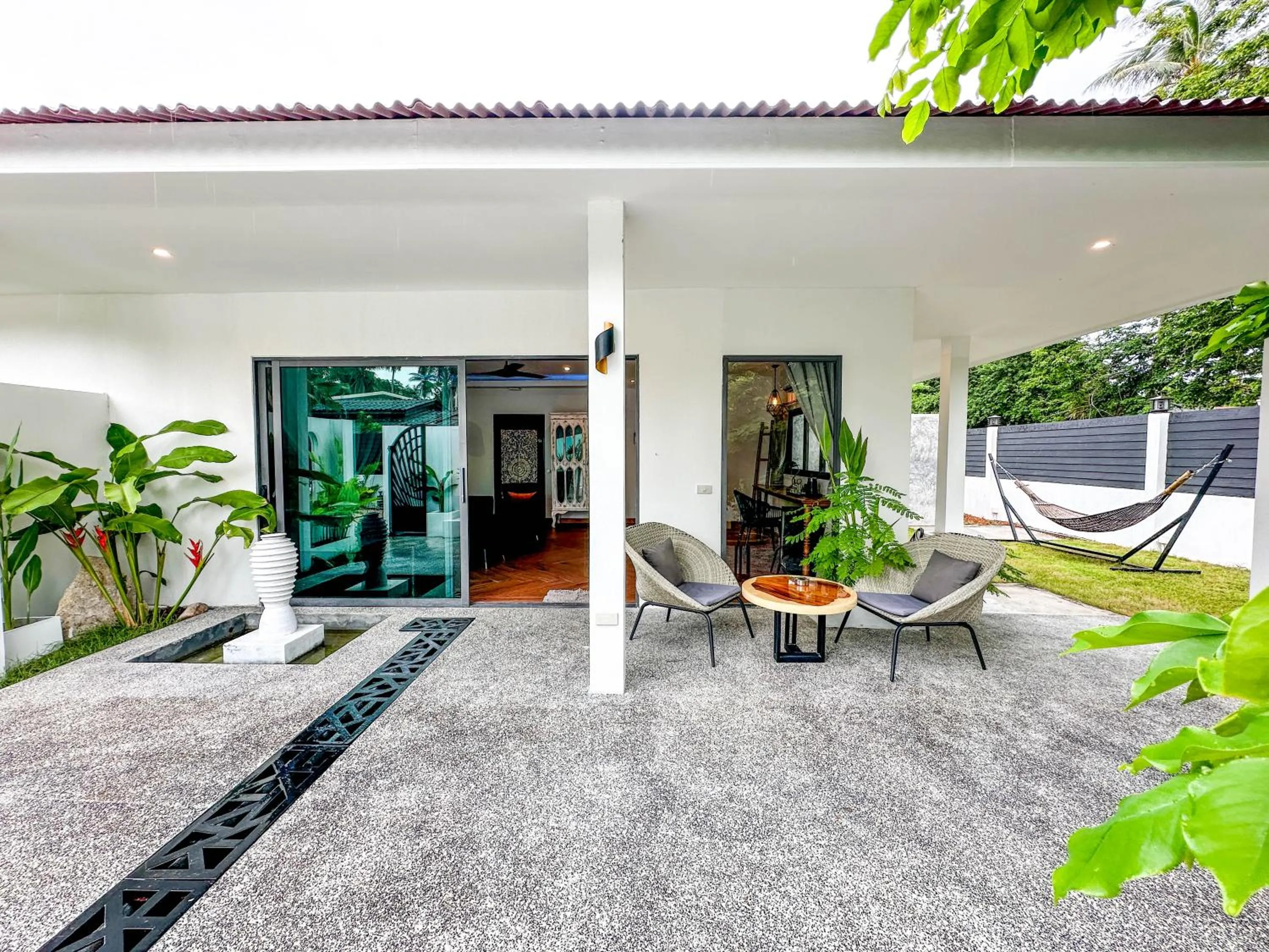 Patio in La Belle Vie - Boutique Hotel Adults Only