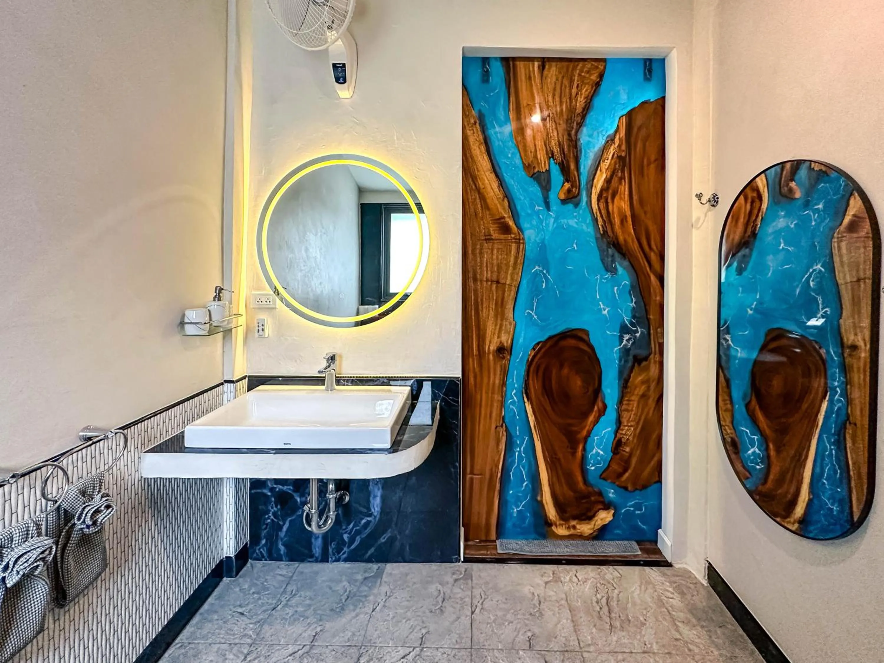 Bathroom in La Belle Vie - Boutique Hotel Adults Only