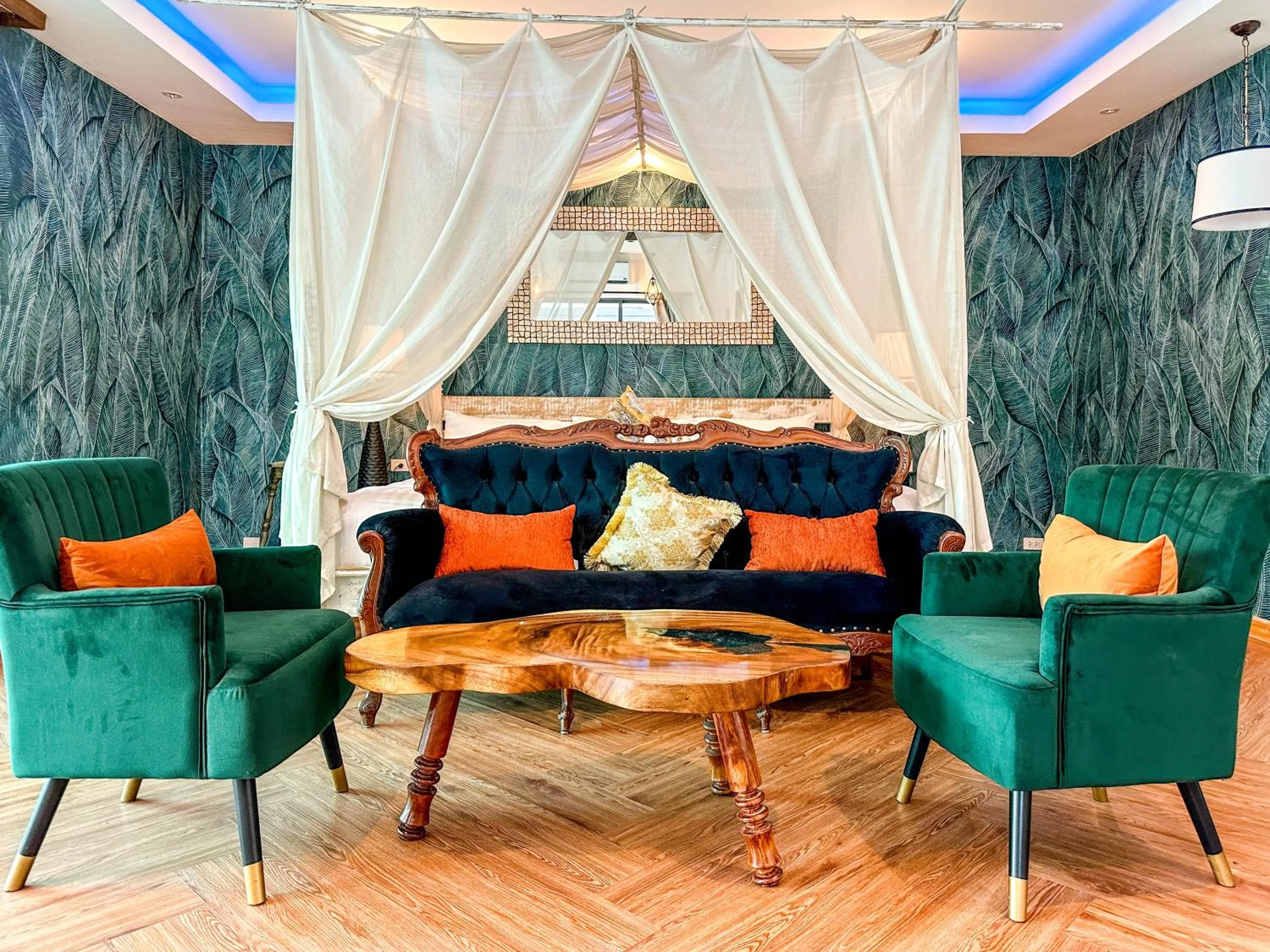 Bed in La Belle Vie - Boutique Hotel Adults Only