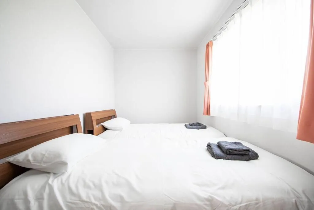 Bed in LAVISH