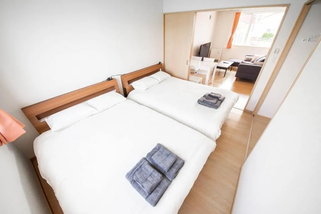 Bed in LAVISH