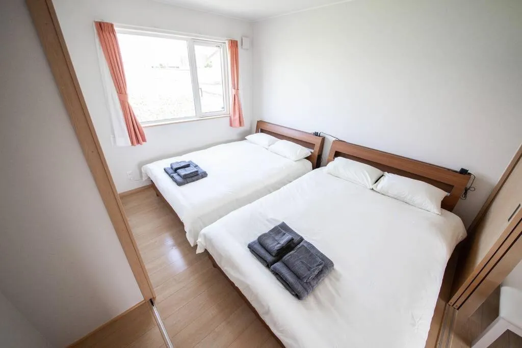 Bed in LAVISH