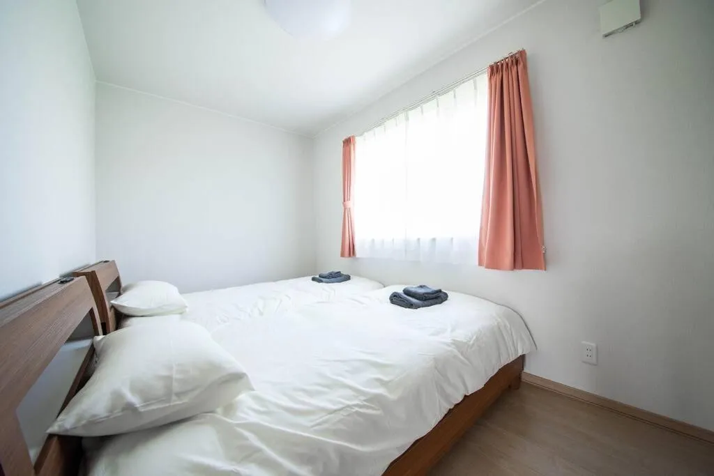 Bed in LAVISH