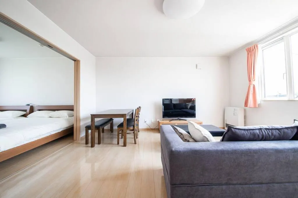 Bed in LAVISH
