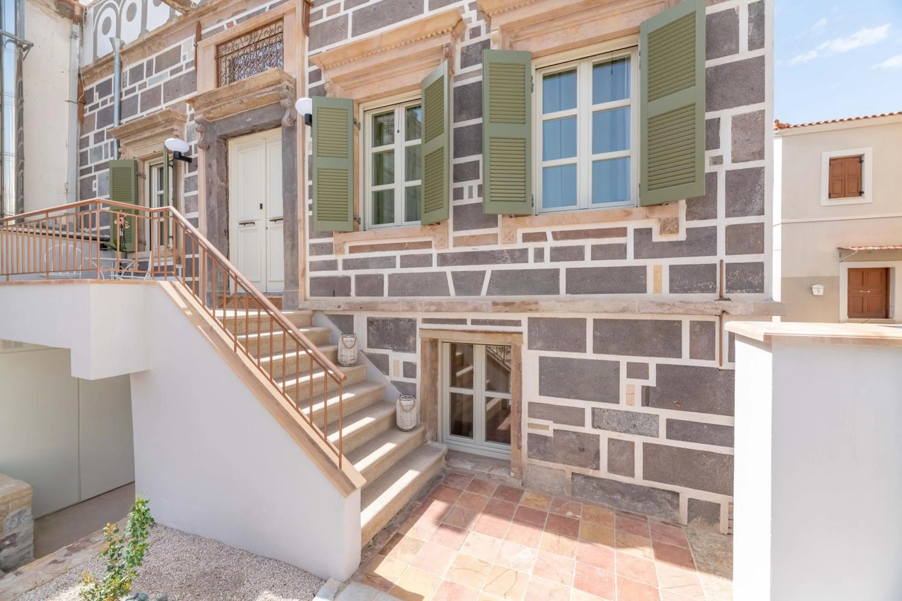 Property building in Giustiniani Apartments