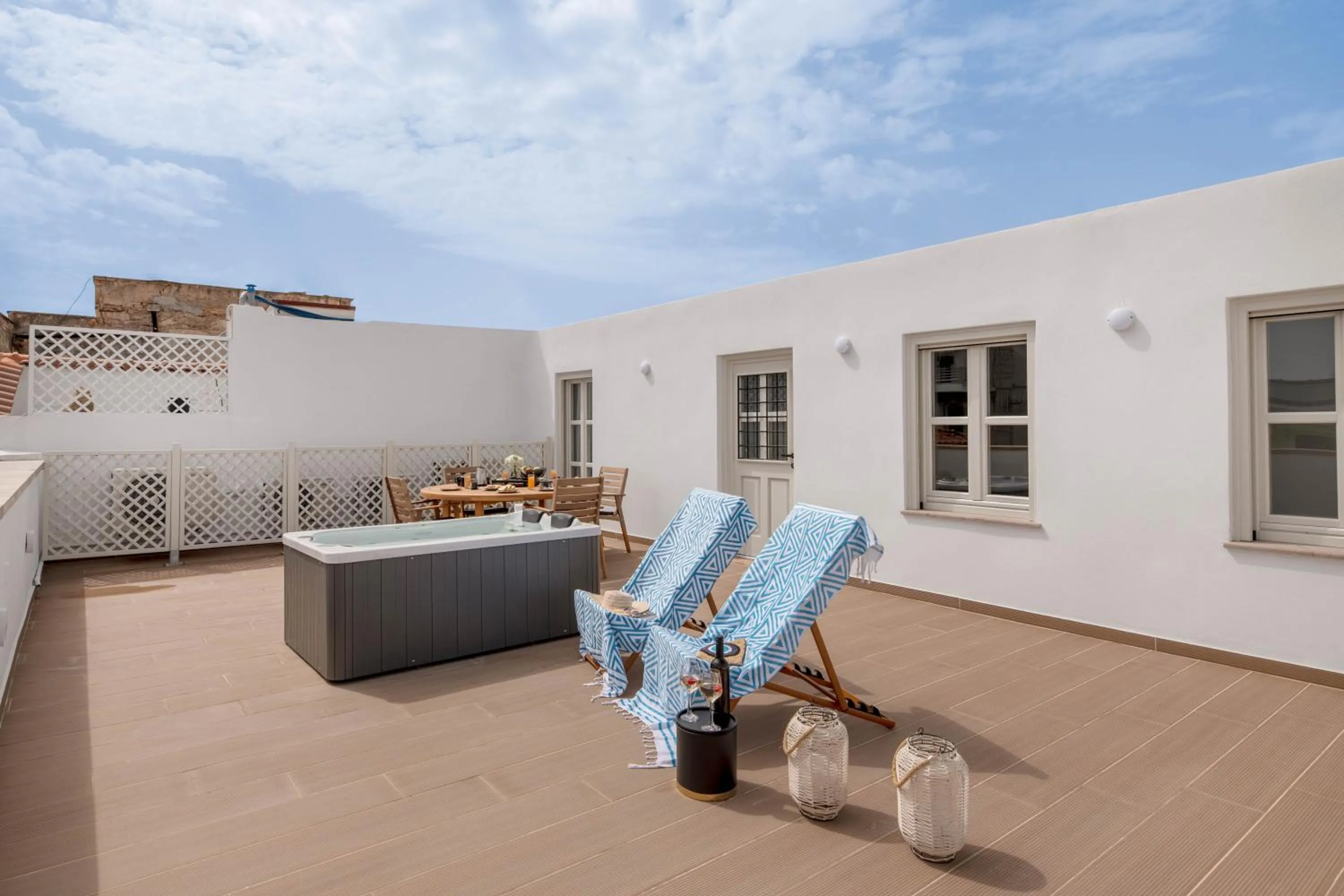 Day in Giustiniani Apartments