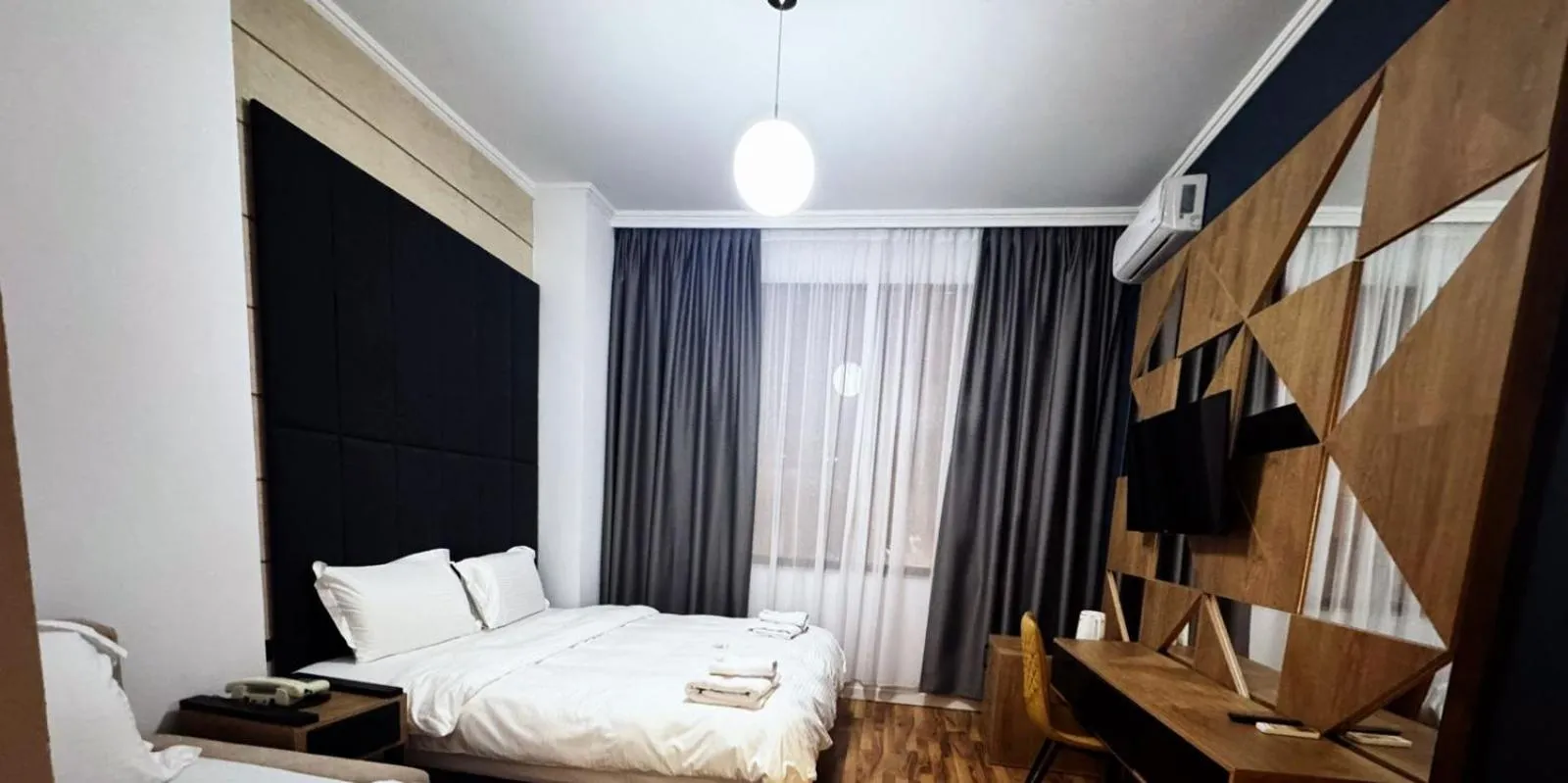 Bed in Hotel Comfort