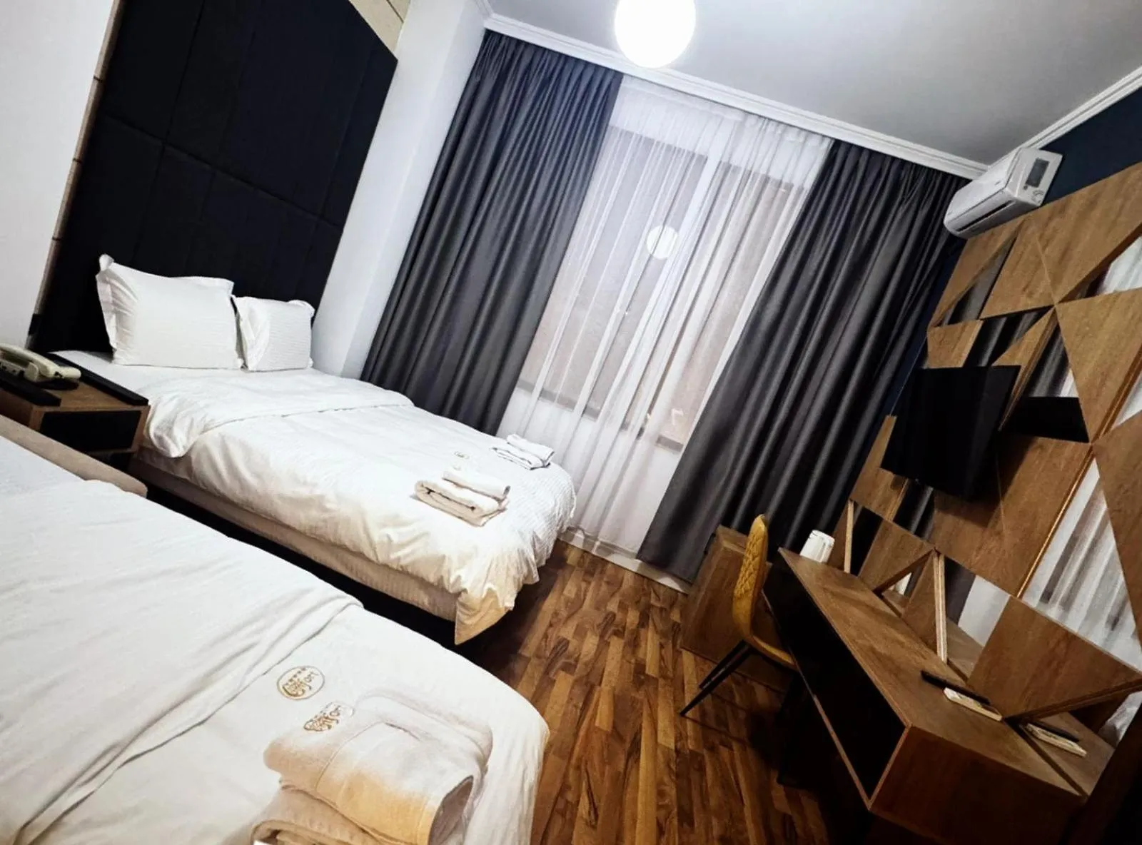 Bed in Hotel Comfort