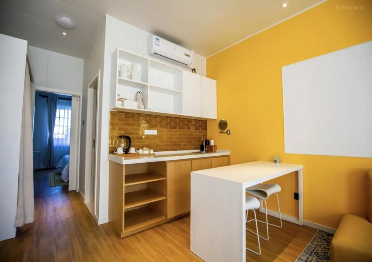 Seating area in Discovery Saipan Hotel