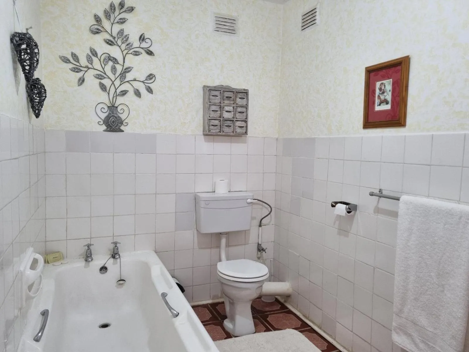 Toilet in Mountain View Country Inn